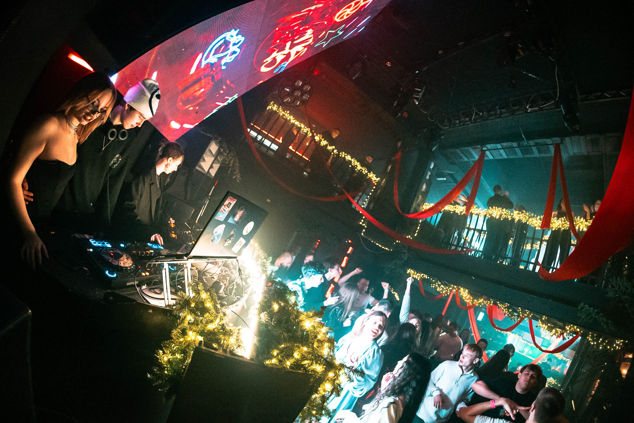 ZHARA | NEW YEAR 2025. ZHARA CREW