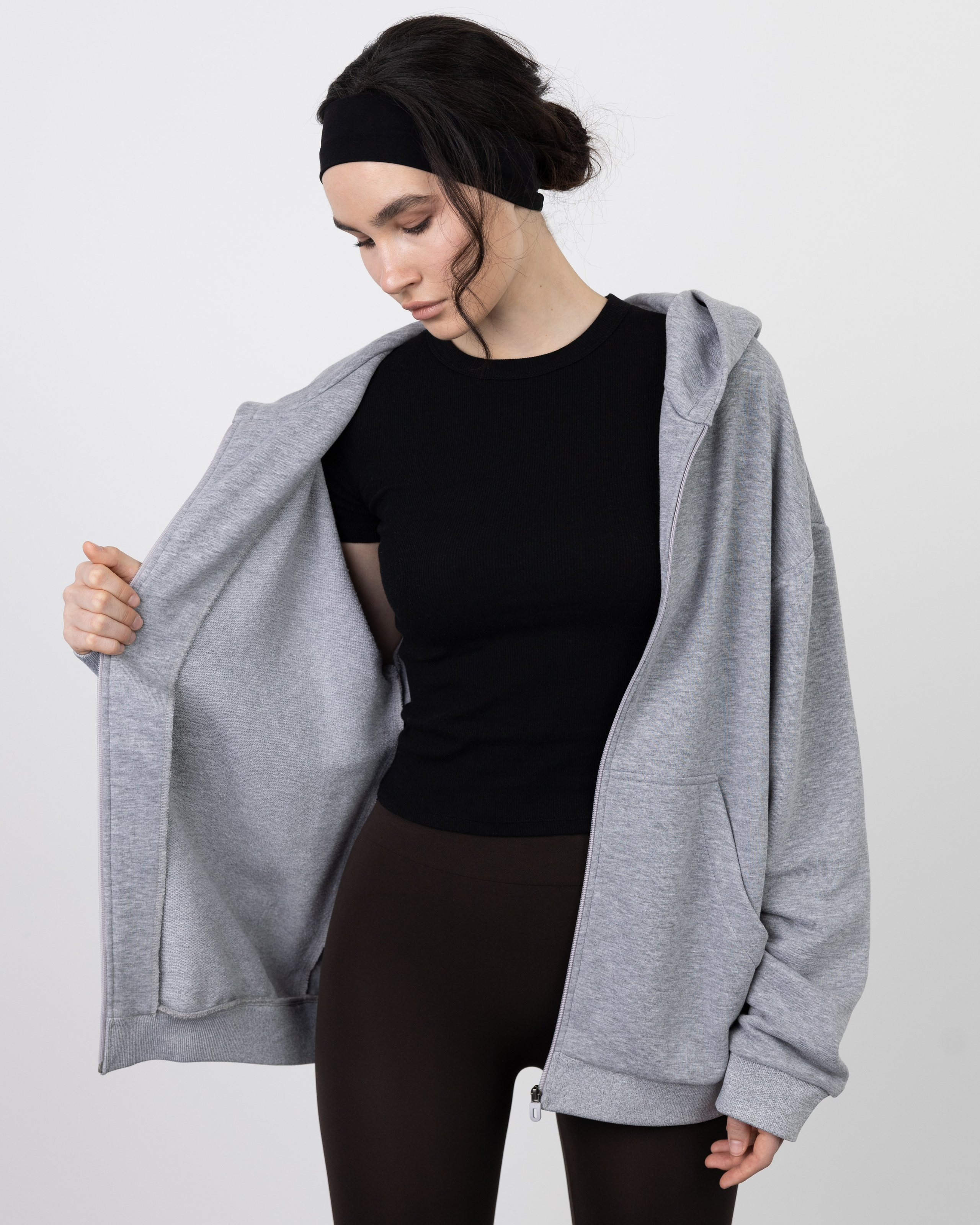 WB: Closius | Худи и зипки. Главная