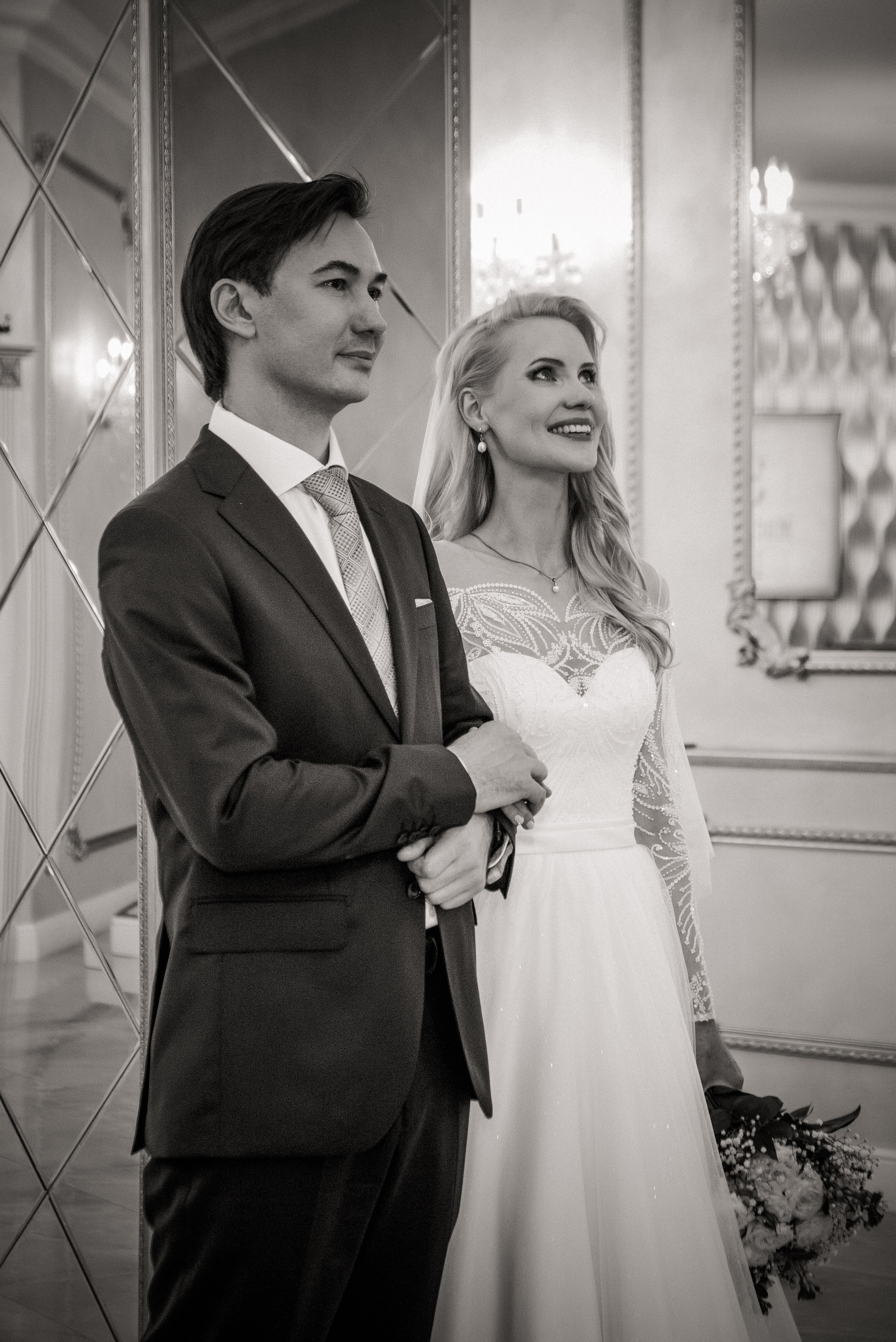 Свадебная фотосессия на ВДНХ. Свадебный и семейный фотограф в Москве и Подмосковье Лариса Козлова