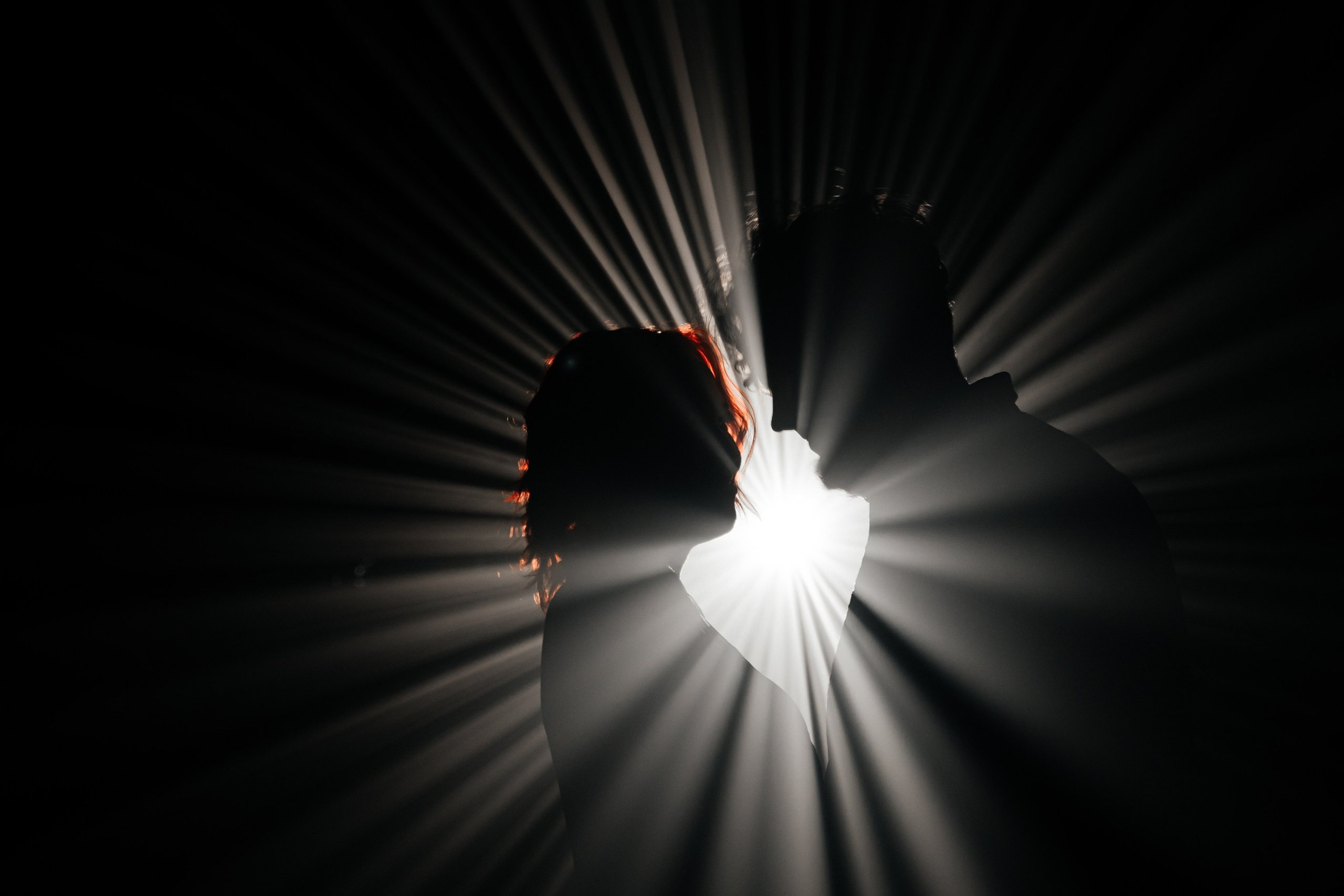 Love story «In total darkness». Свадебные фотограф и видеограф Наталья и Анатолий Новиковы СПб