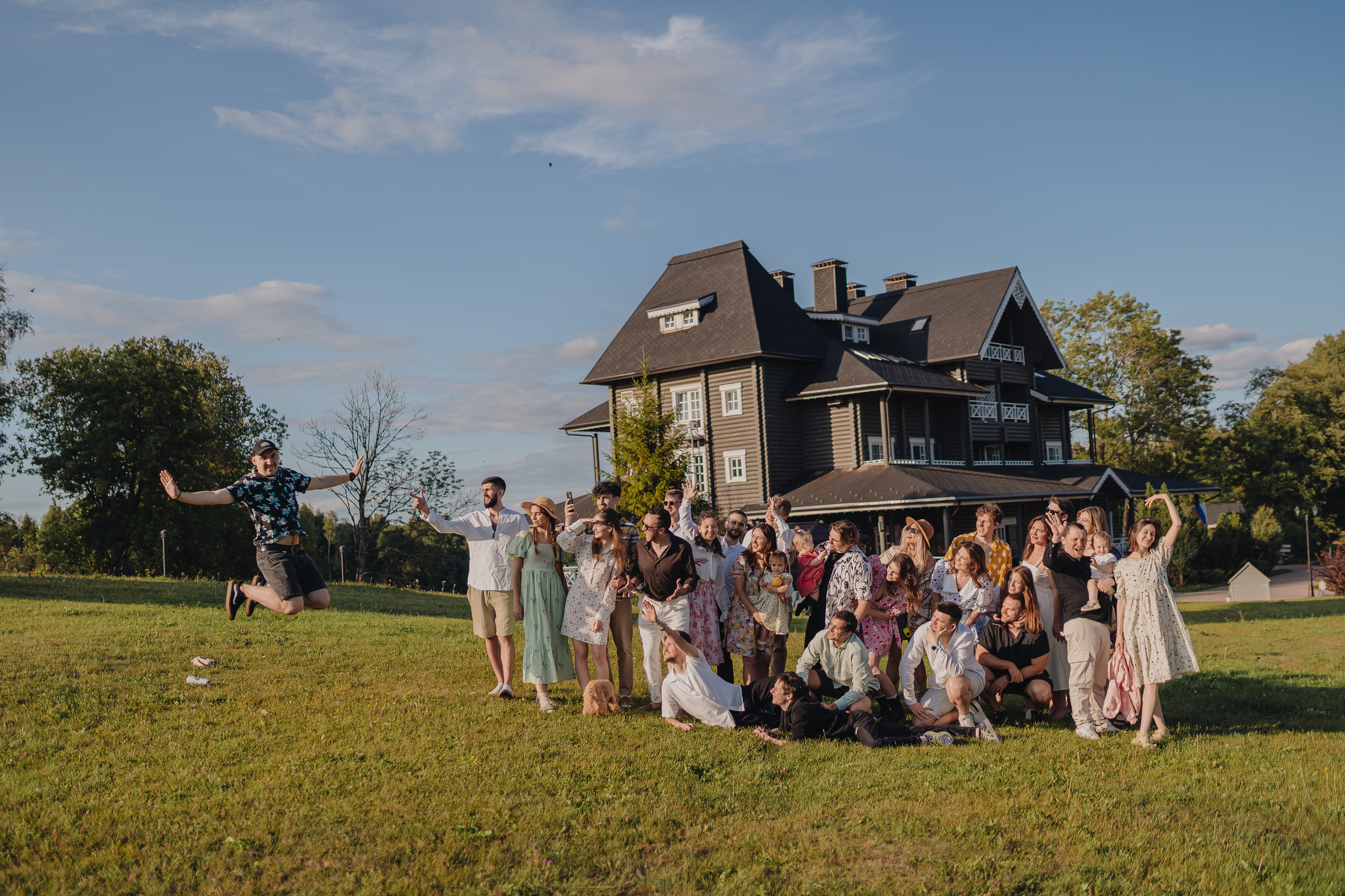 Веселая компания. Фотограф Торопец Кристина Абрамова Kanwellia photography