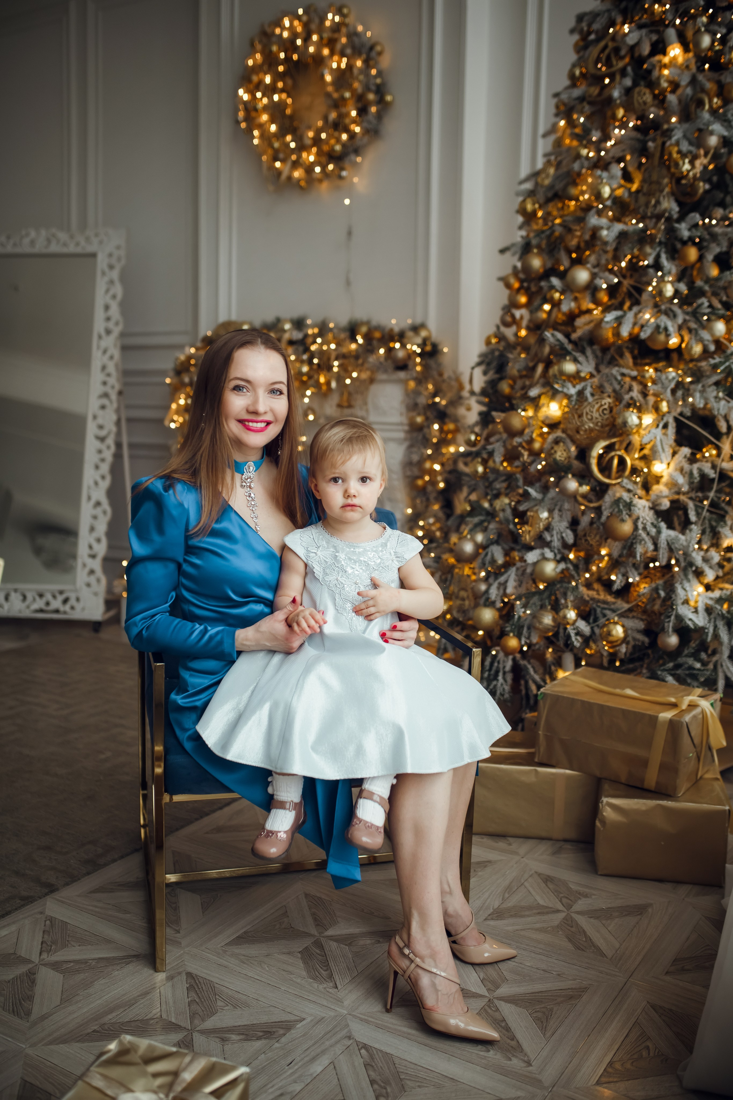 Машенька и Светлана. Фотограф на Крещение, семейный фотограф в Москве