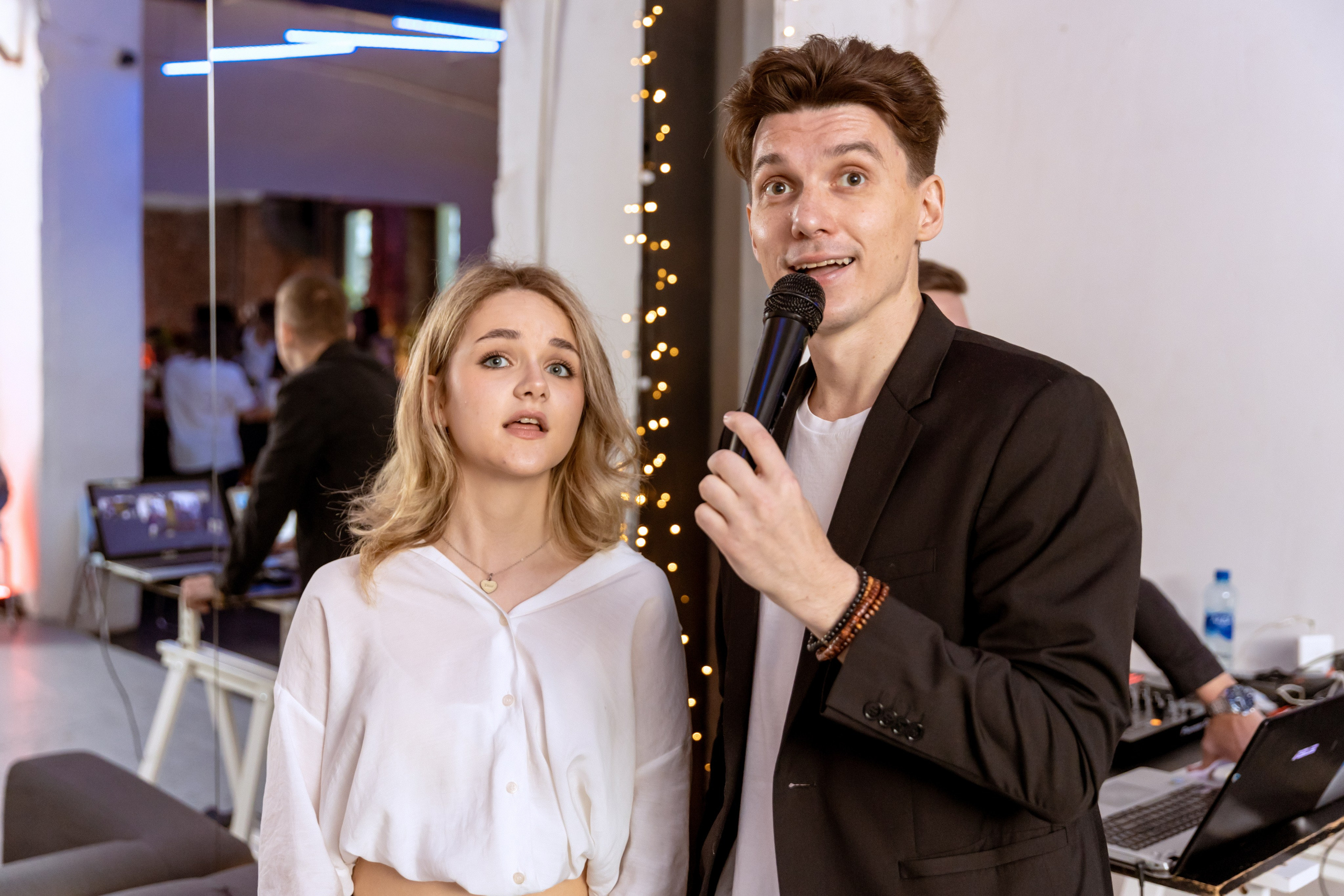 Фотограф. на школьный выпускной. Фотограф на праздник, корпоратив, День Рождения и Юбилей в г. Санкт-Петербурге Алексей Анкушев