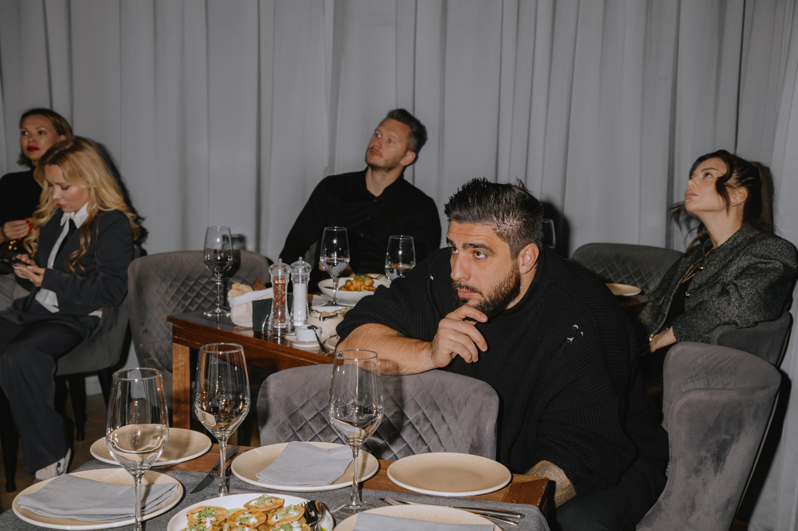 Бизнес завтрак на 89 этаже. Фотограф в Москве и Санкт-Петербурге Дарина