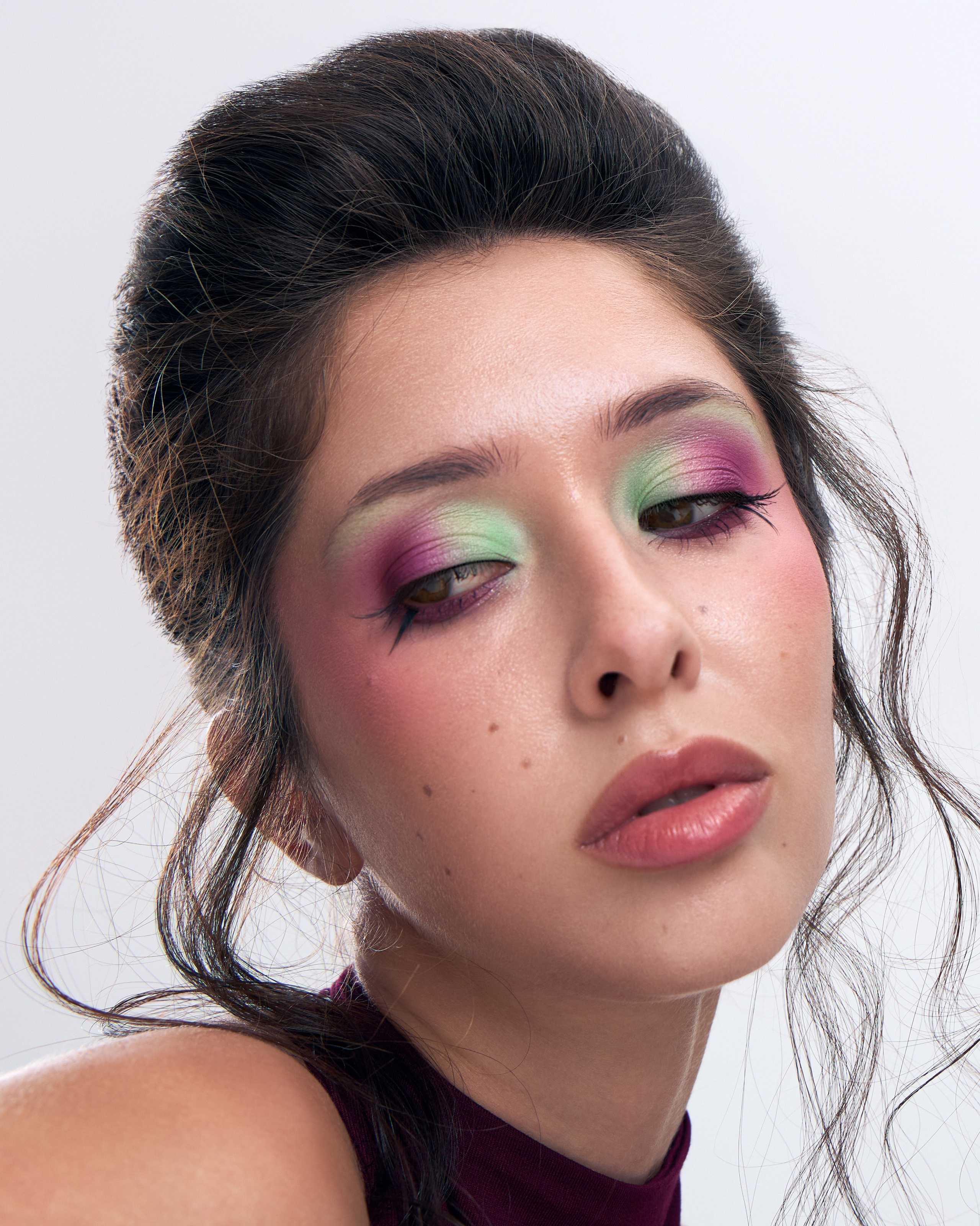 MUA. Фотограф Регина Раздобарова