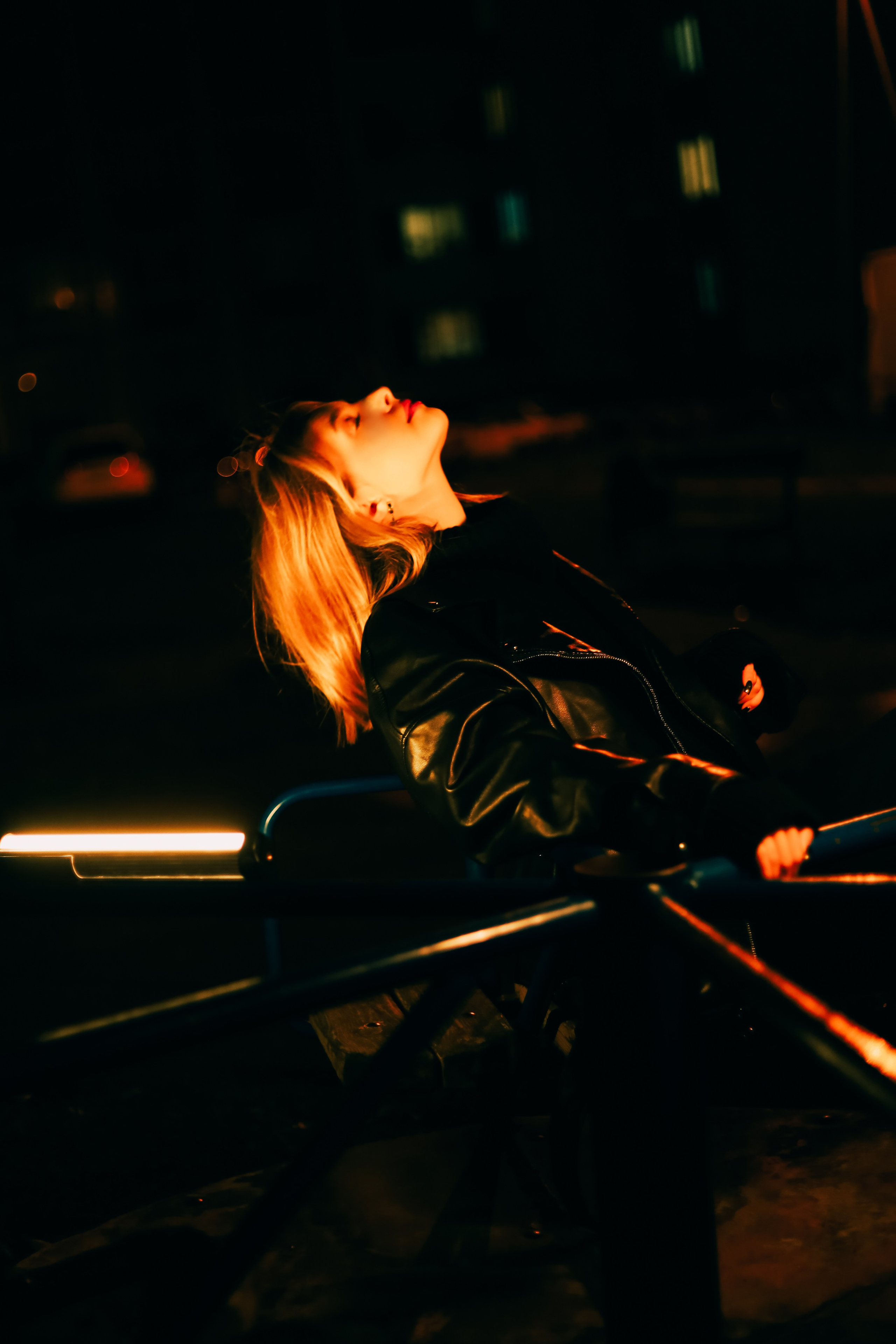 Следуй за мной. Sun Betty — кинофотограф Элизабет