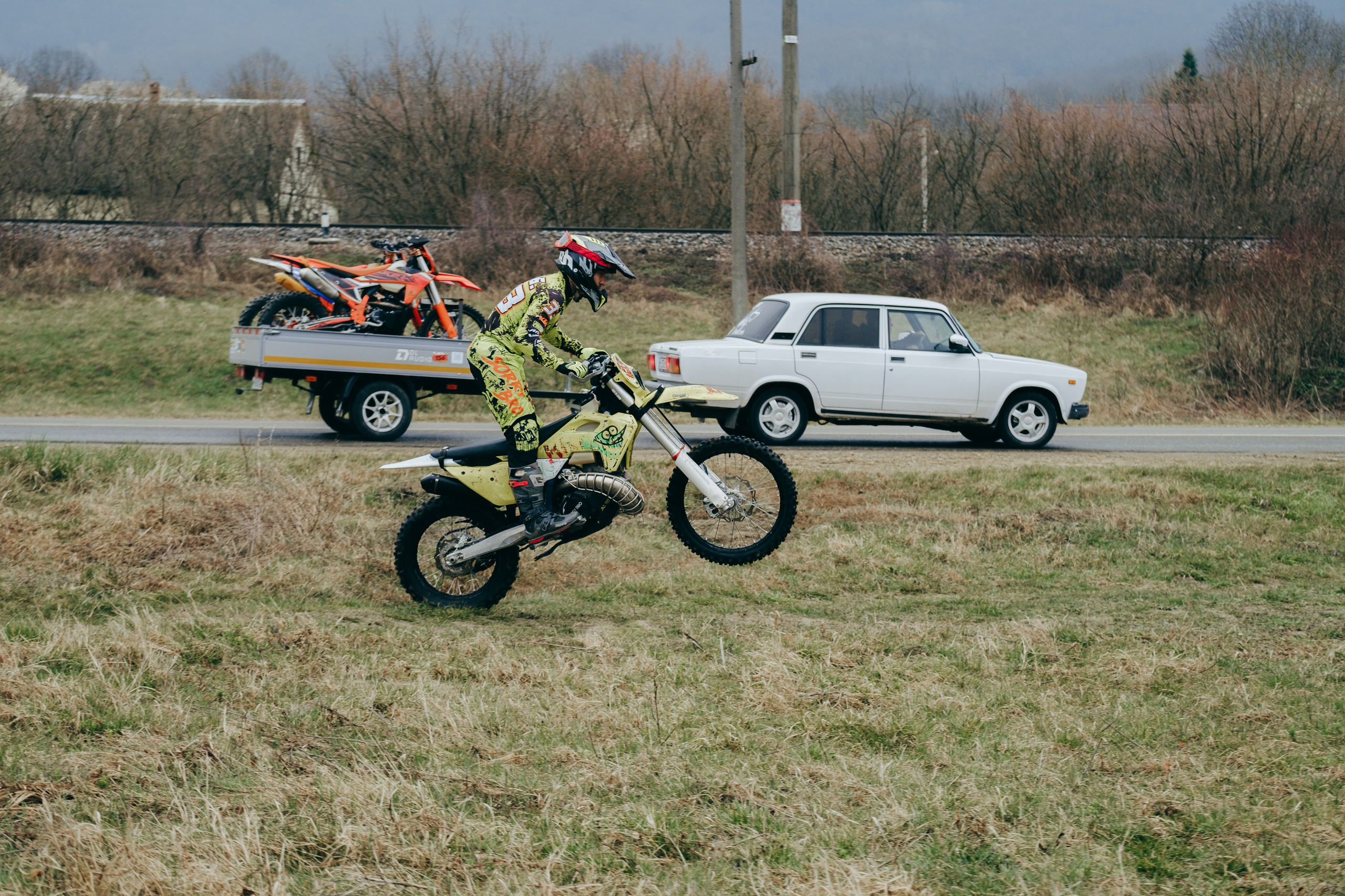 Эндуро Фест от Shamax Motors (Краснодар). Свадебный фотограф Денис Ожигин в Краснодаре и крае. Эмоциональная и стильная съемка вашего дня