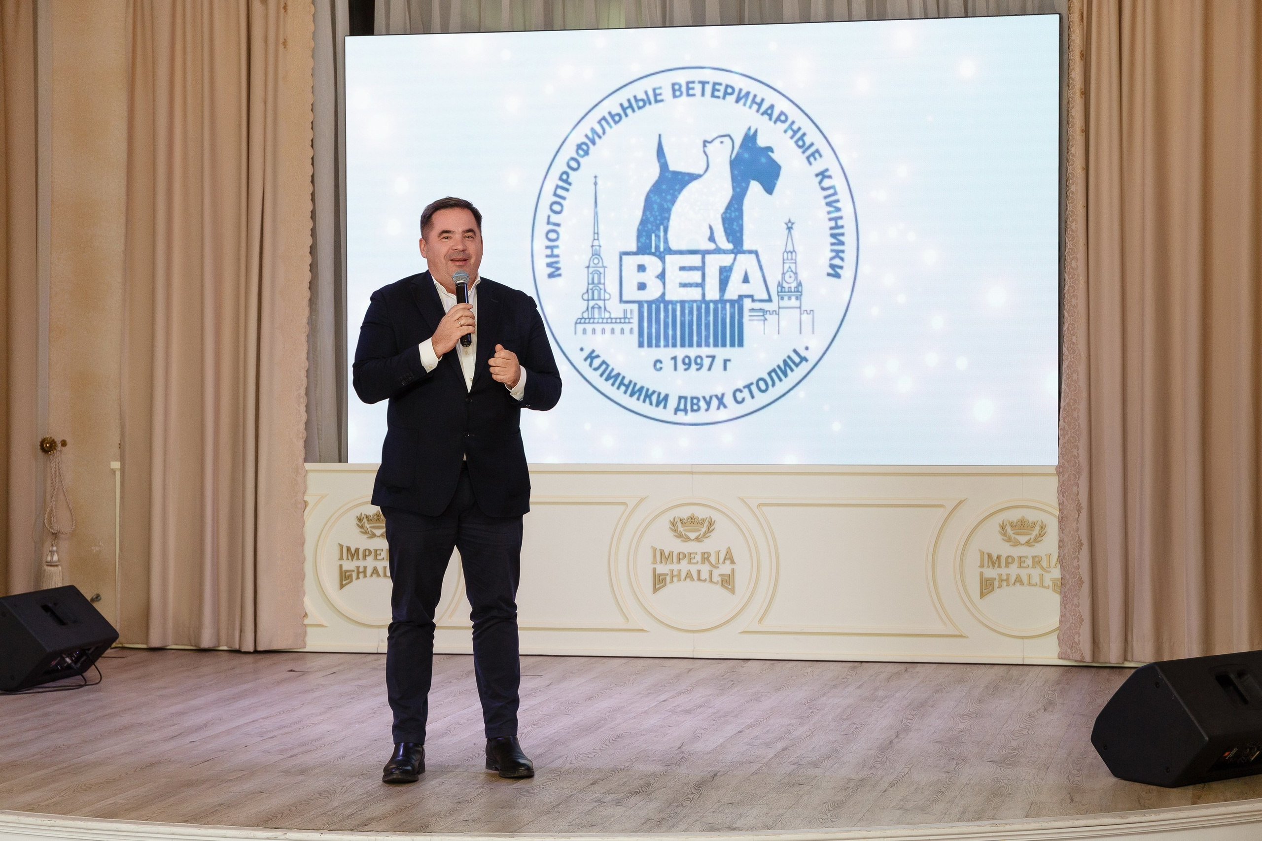 Репортажный фотограф на корпоратив. Спб. Репортажная фотосъёмка в Санкт-Петербурге. Фотограф на праздник. Репортажная фотосъёмка. Профессиональный фотограф на мероприятие. Фотограф для фотозоны. Фотограф на 23 февраля. Профессиональная фотосъёмка на мероприятие. Фотограф на 8 марта. Фотограф на девичник. Профи ру. Фотосъёмка мальчишника. Авито. Фотосессия для коллектива. Репортажная фотосессия.