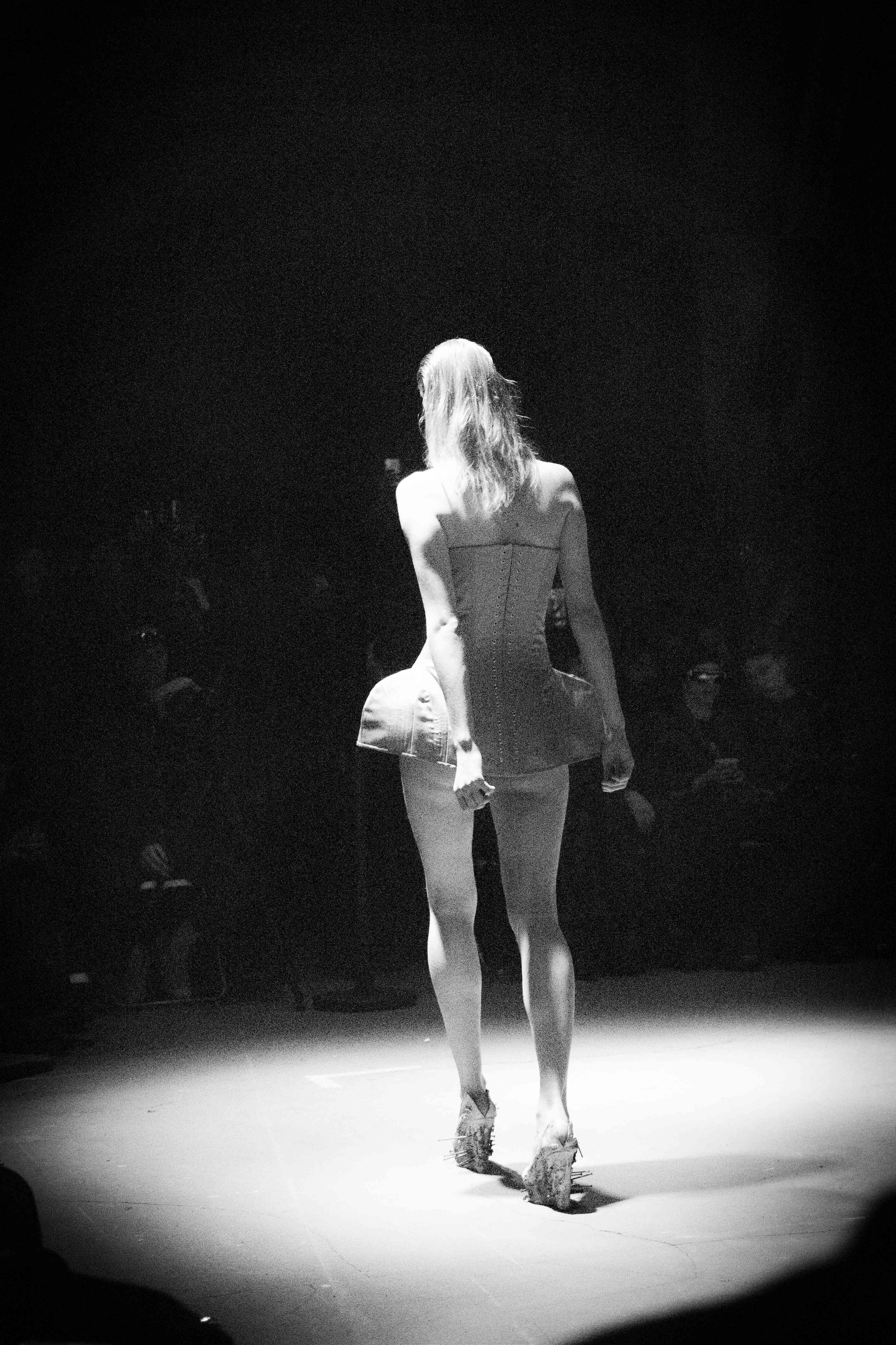 Auxi Podium. VICTORIA SHU