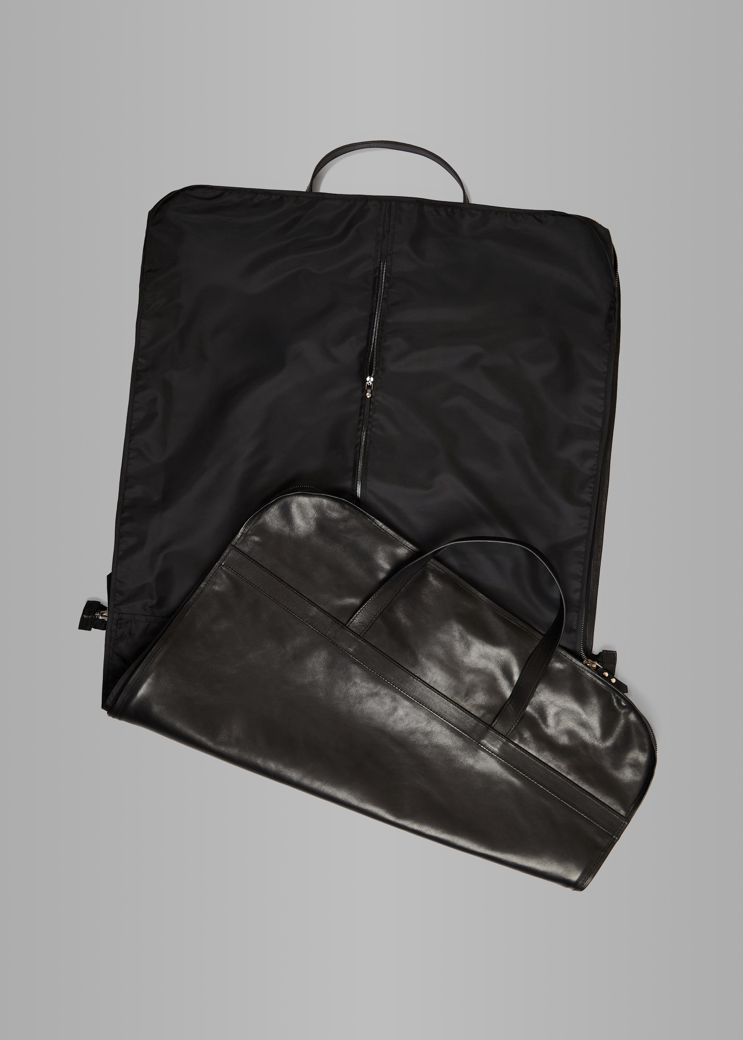 Портплед. Частный мастер — дизайнер по созданию аксессуаров из кожи Олег Шарыгин