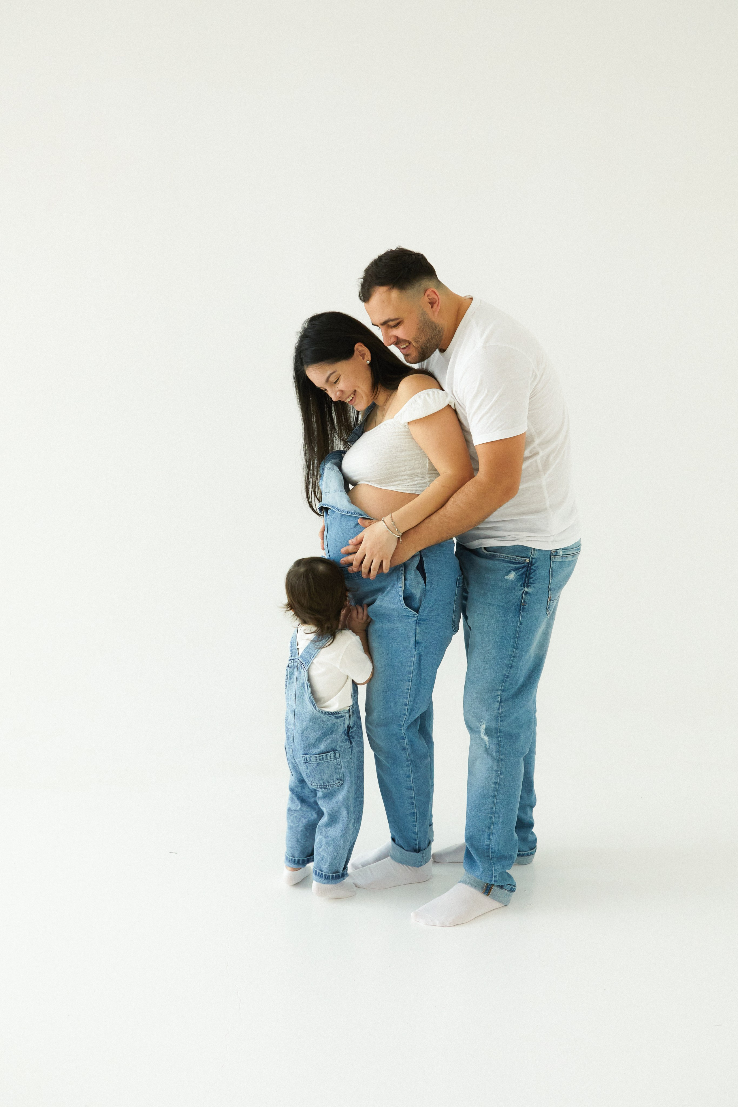 Карина, Максим и Арина. Главная