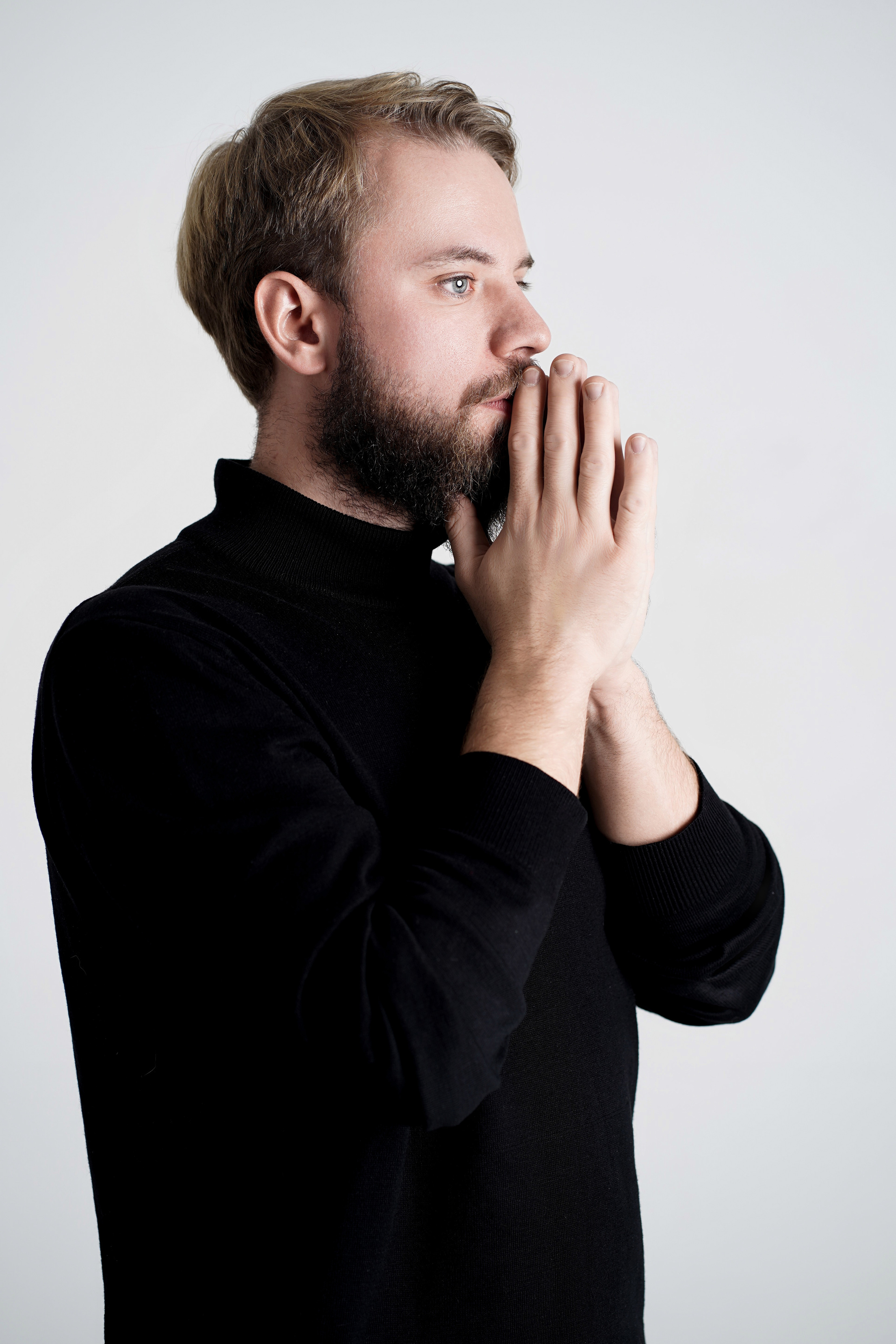 Мужская студийная фотосессия в Казани