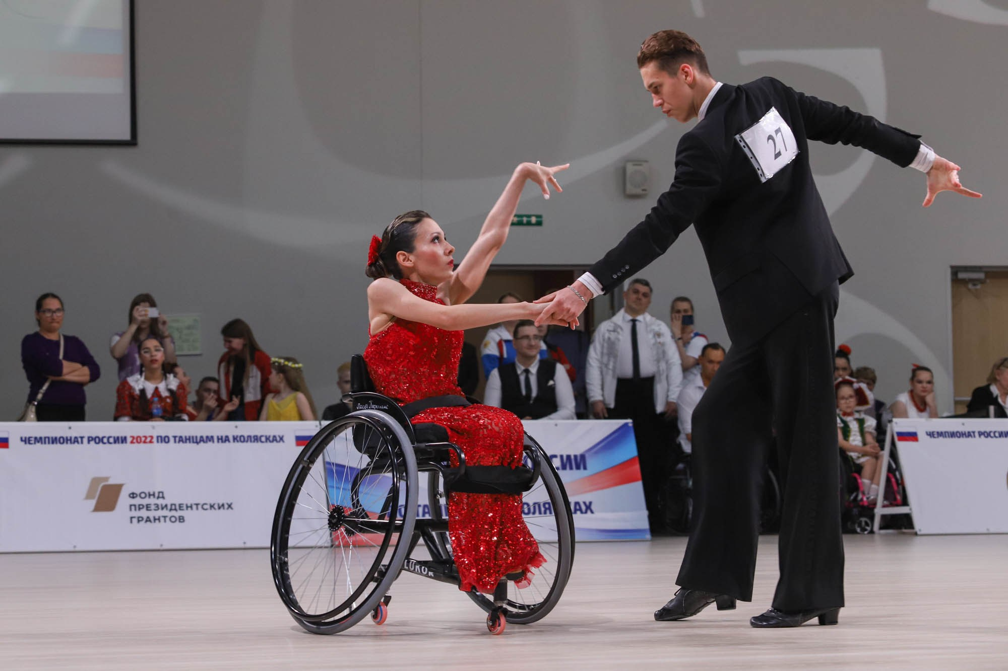 Чемпионат России по танцам на колясках. Фотограф Дарья Попова