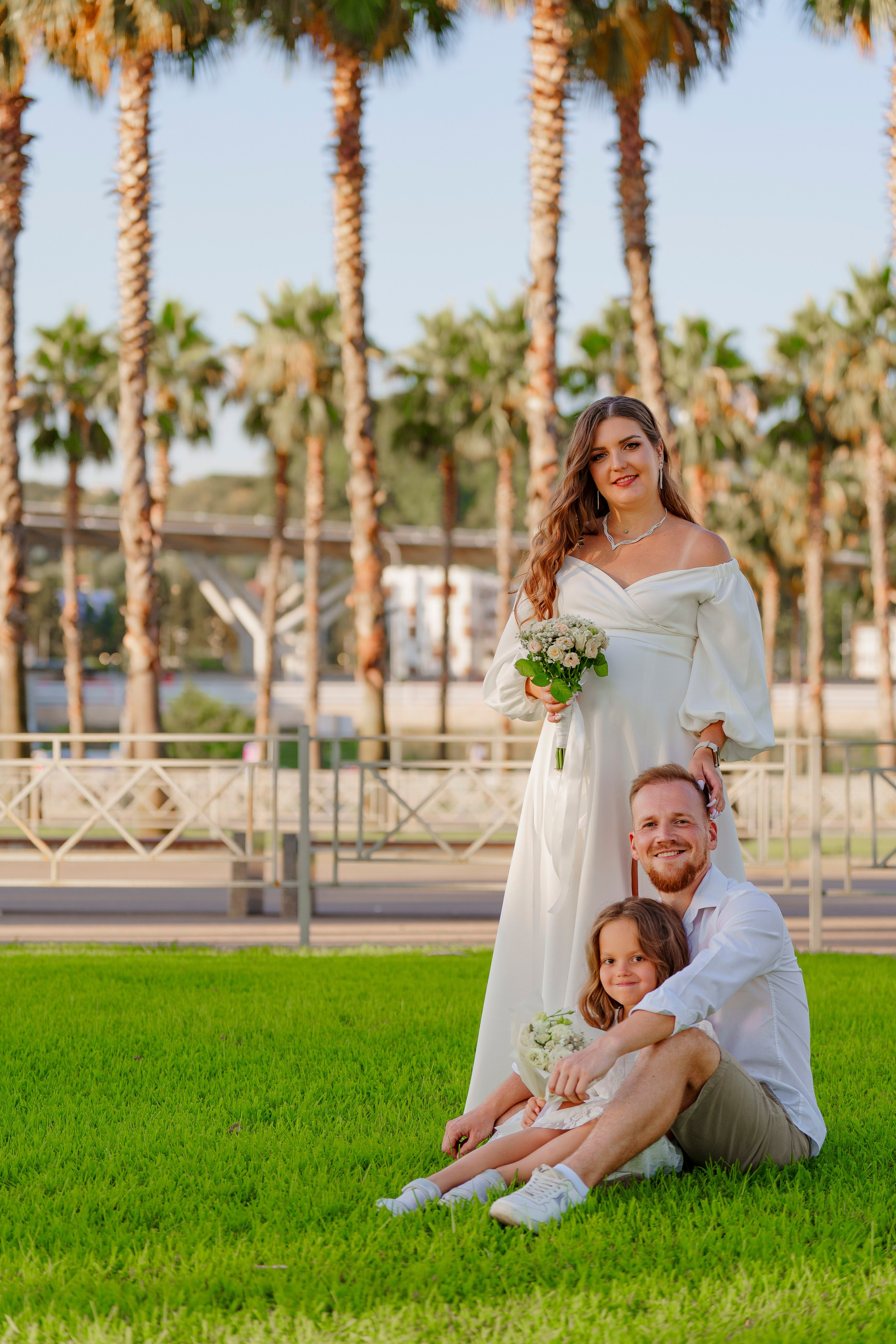 Семья на фотосессии. Фотограф видеограф Геннадий Янбаев в Сочи, Краснодаре