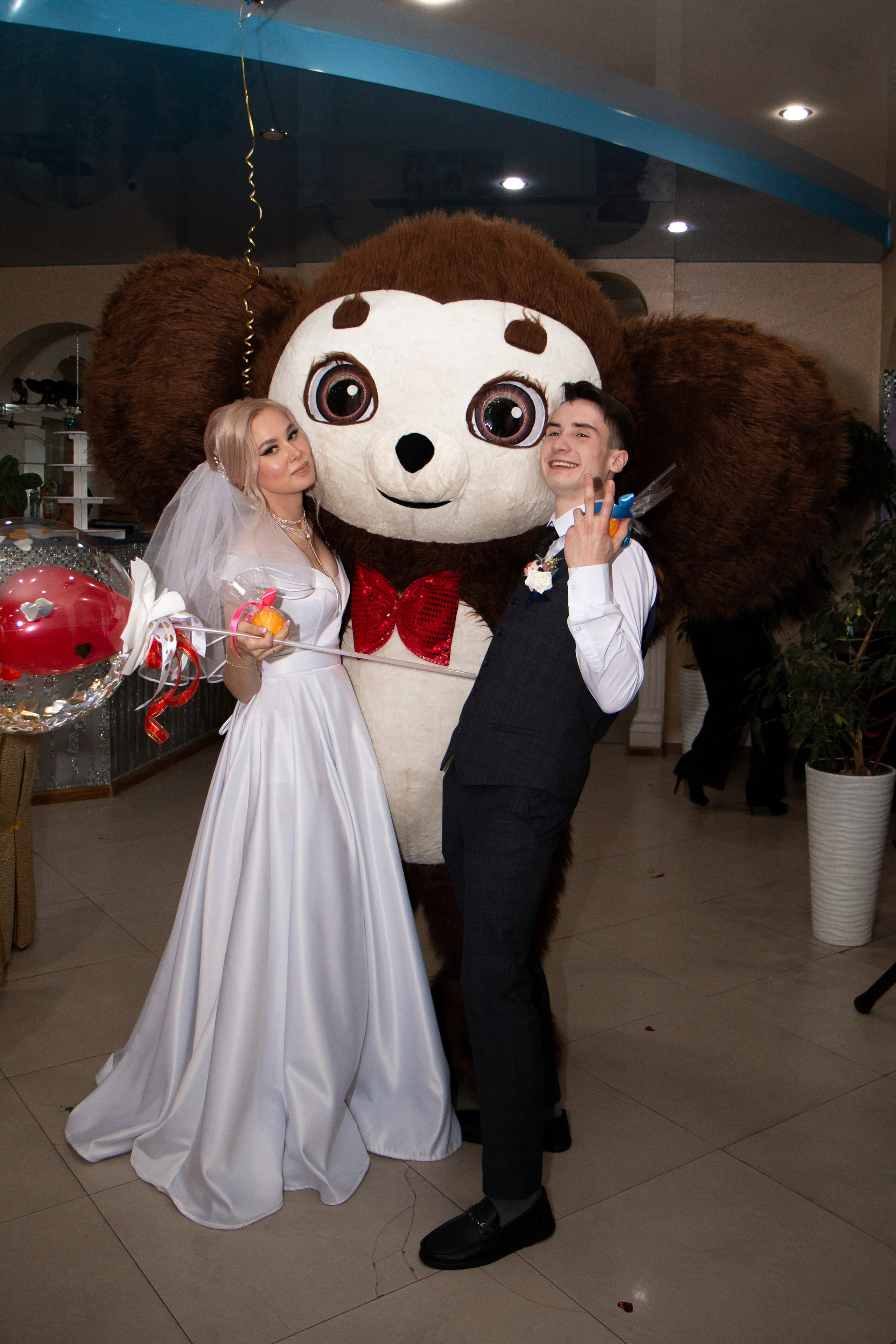 Свадебная фотосессия в Шелехове. Фотограф в Шелехове, лучшие выпускные альбомы в Шелехове