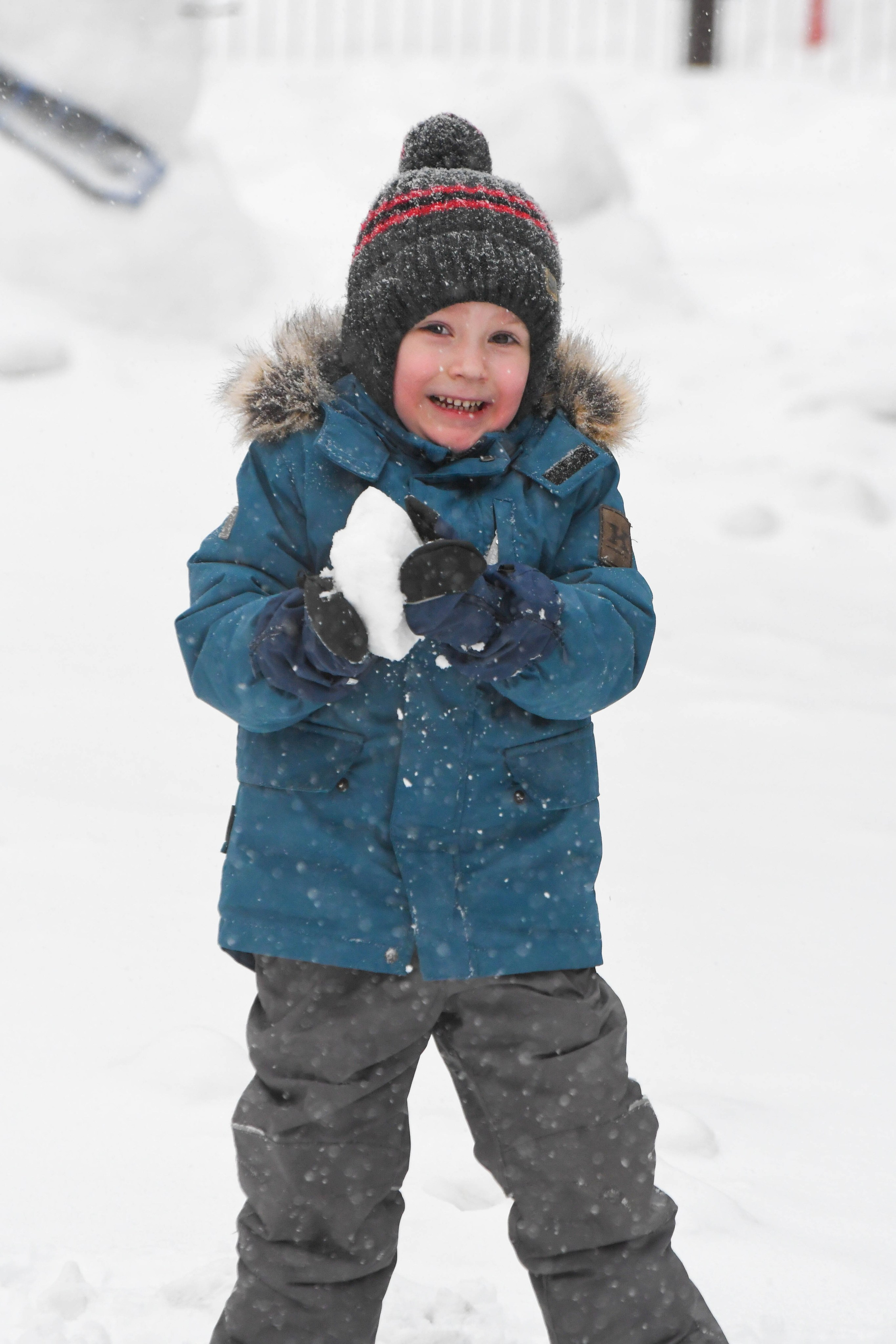 2024 г 2 февраля. Прогулка. Гоголя. Репортажный и детский фотограф в Новосибирске