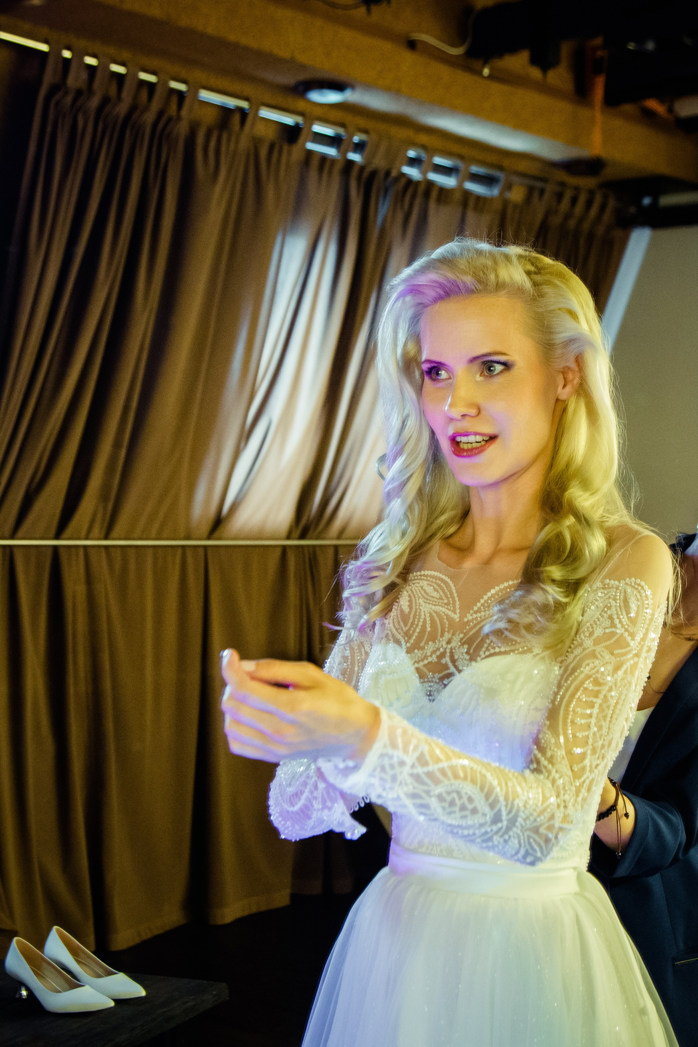 Свадебная фотосессия на ВДНХ. Свадебный и семейный фотограф в Москве и Подмосковье Лариса Козлова