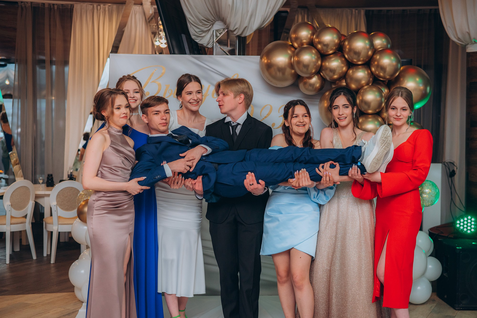 Выпускной 9-11классы. Выпускные книги Анапа Новороссийск Краснодар