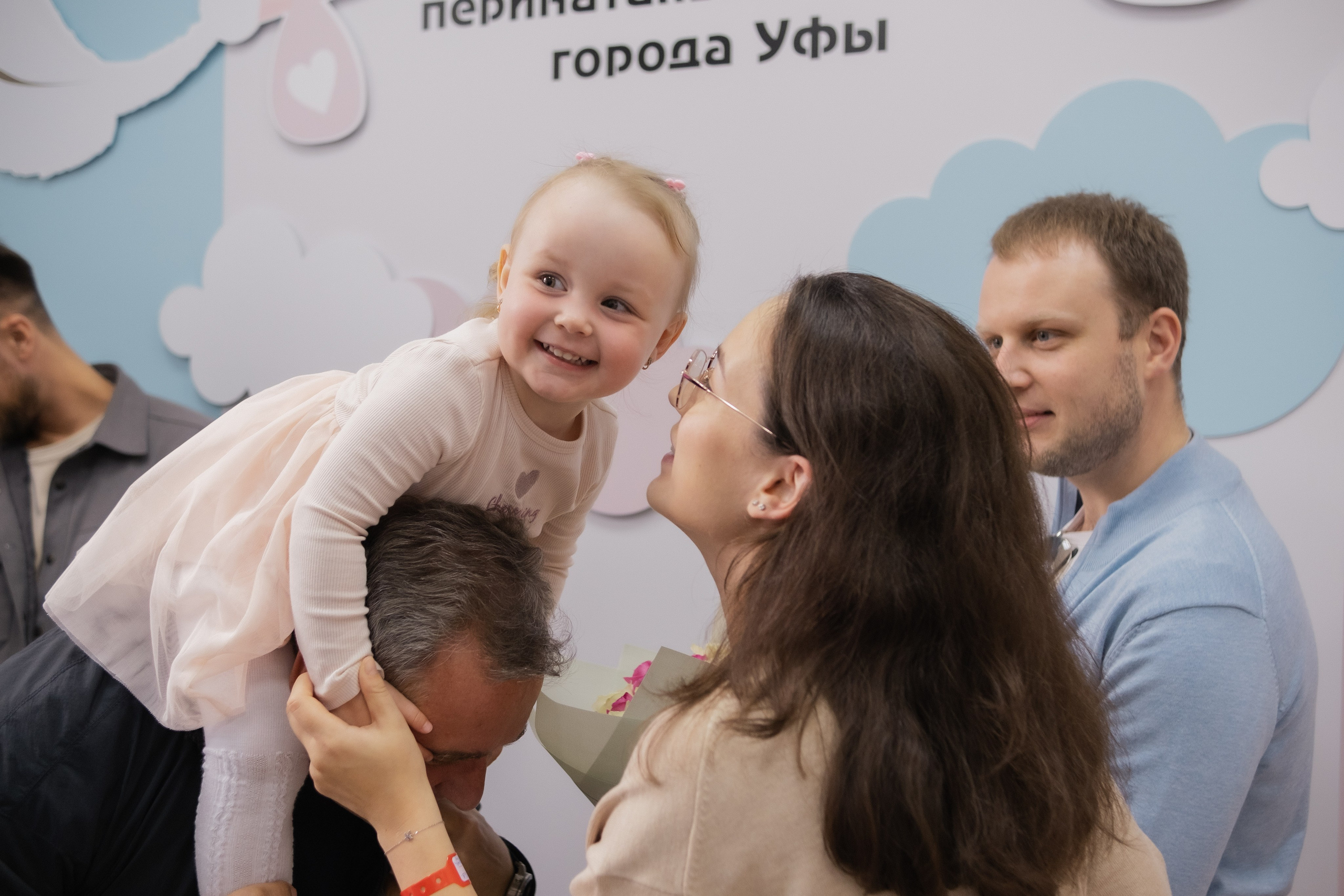 Мирон, первый день дома. Семейный фотограф Уфа Головченко Анастасия