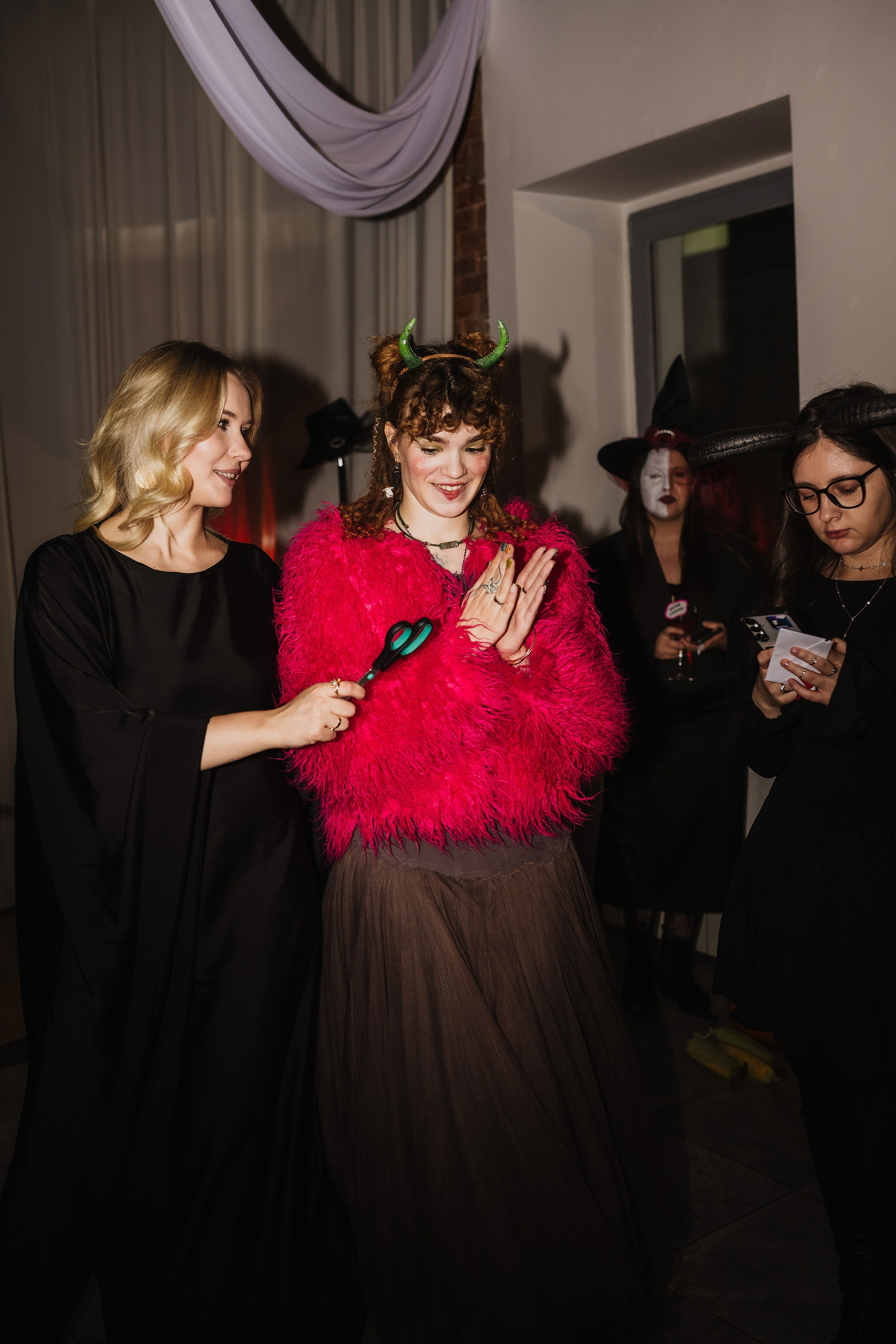 Вечеринка Ведьмочек. Фотограф в Москве Ангелина Ким