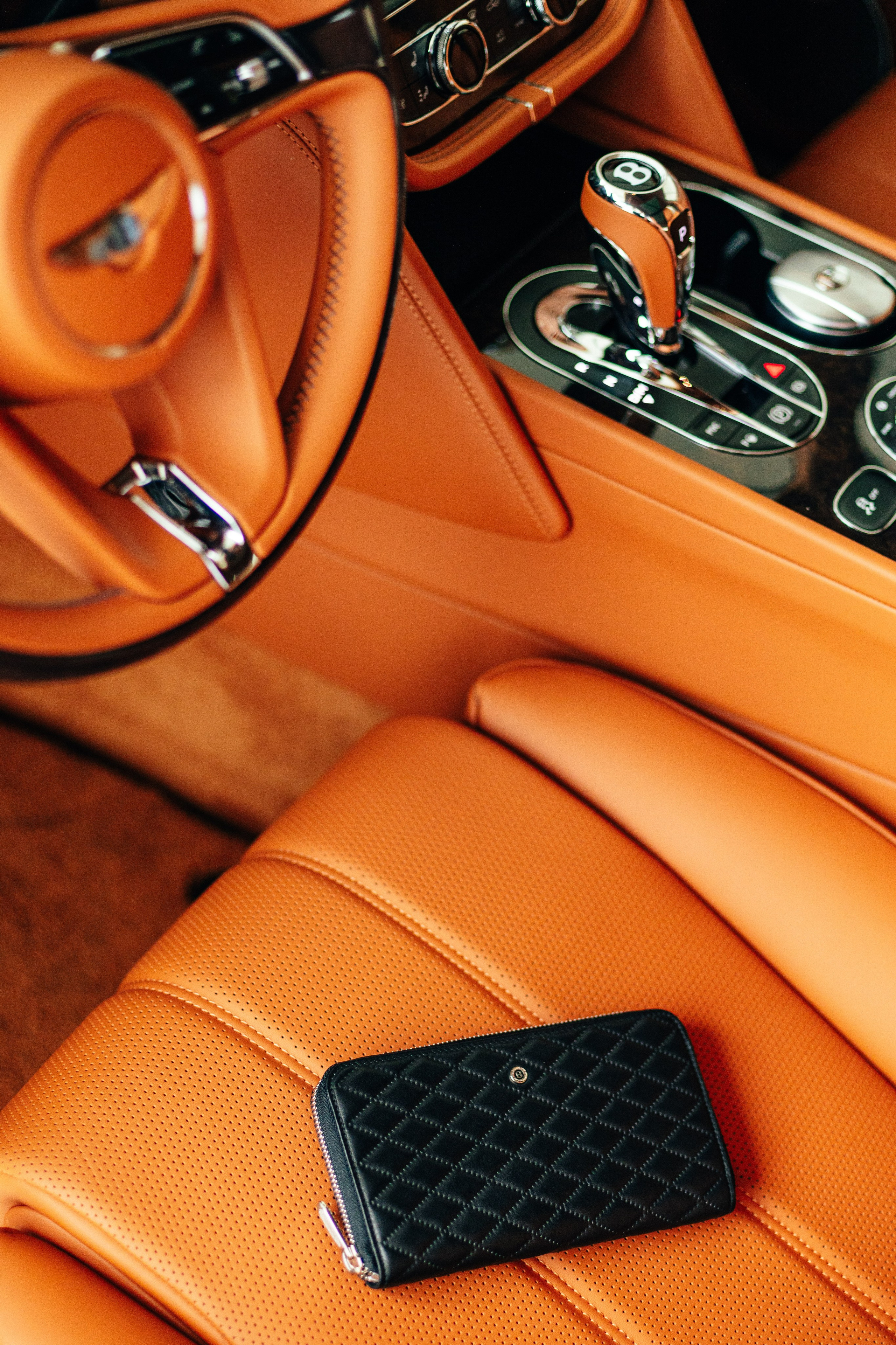 14.06.20 bentley. Руслан Плахтеев