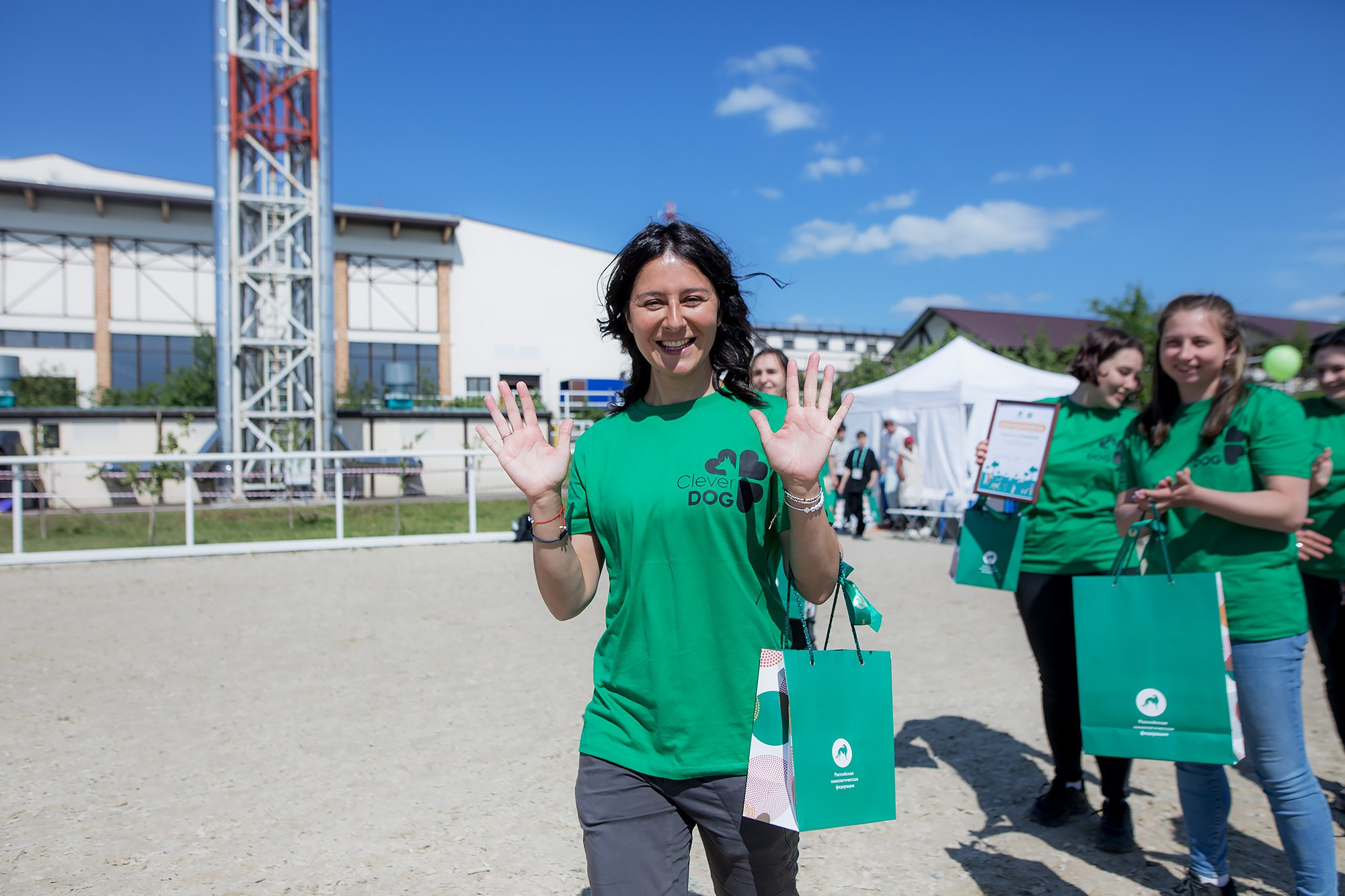 Показательные выступления по NoseWork на выставке «Россия». Фотограф-анималист Mary Mart — Москва, Питер