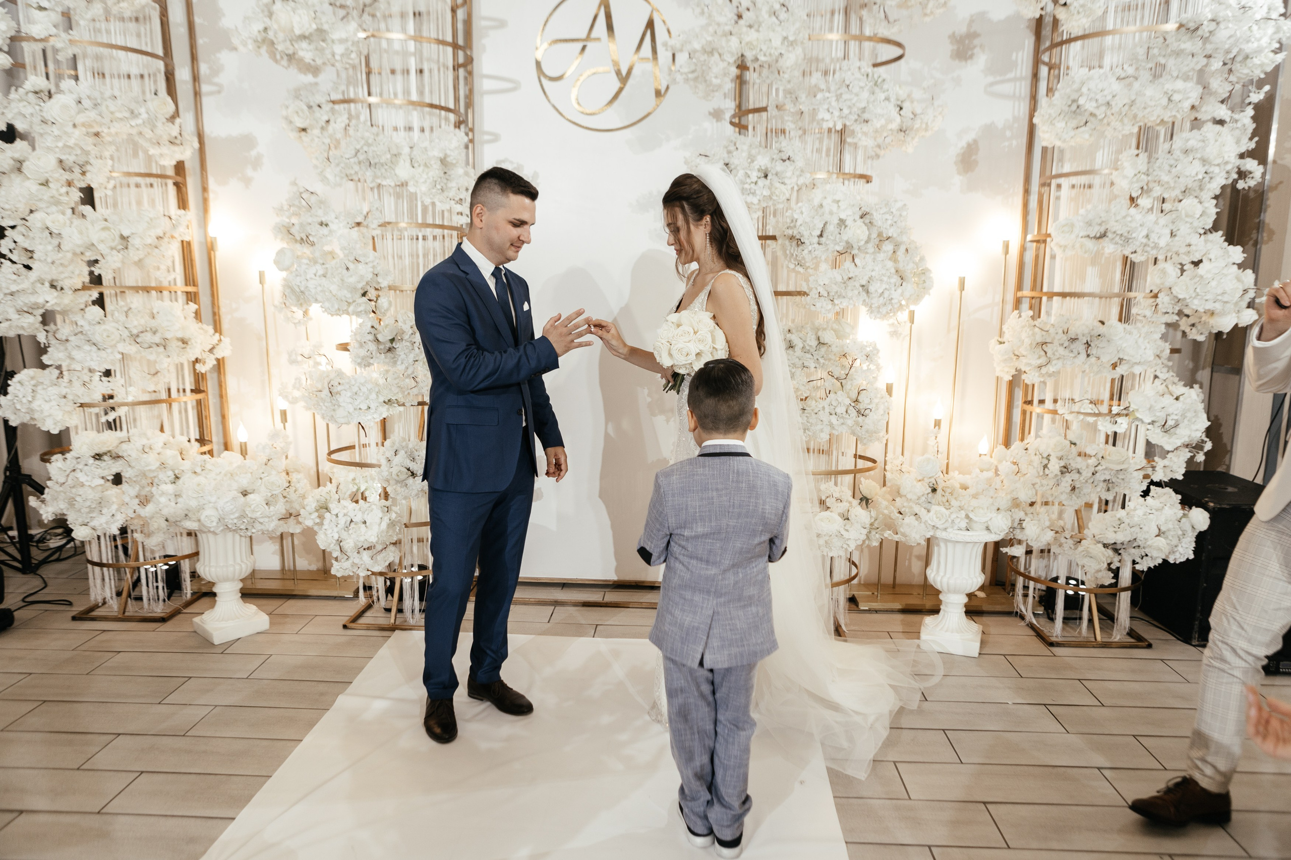 Свадебный фотограф Уфа — Руслан ГабдлисламовЖивые эмоции, красивые кадры, воспоминания на всю жизнь.Работаю по всей Республике Башкортоста. Свадебный фотограф Уфа Руслан Габдлисламов