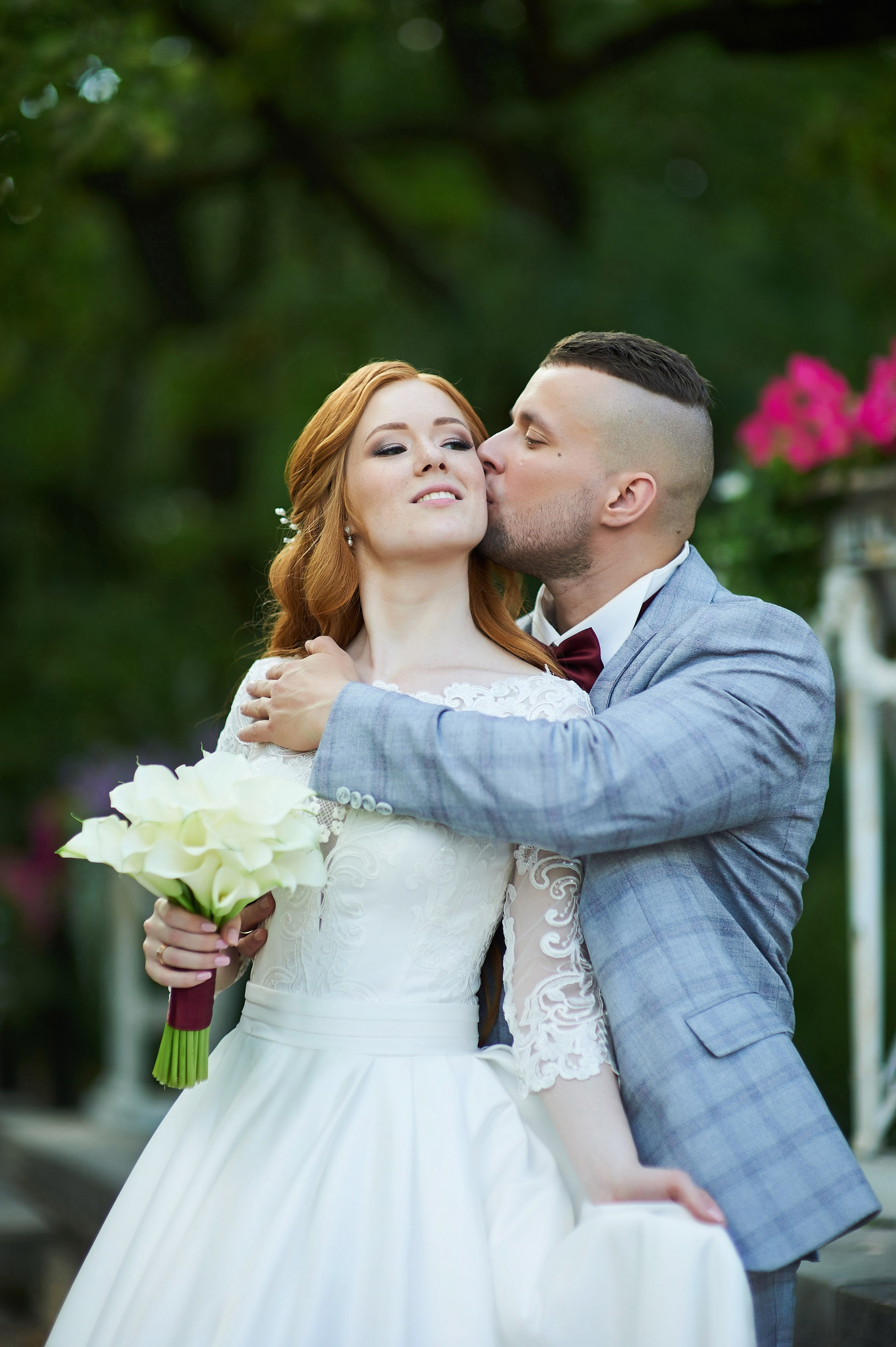 Красивейшая свадебная прогулка для проведения фотосессии своей свадьбы по Екатерининскому парку в Пушкине Наталии и Александра. Портретный, семейный и свадебный фотограф в Санкт-Петербурге и в Пушкине Ширяев Денис