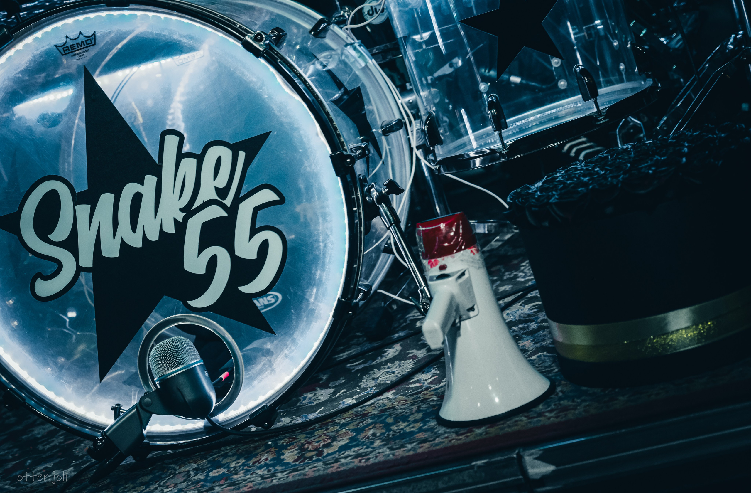 SNAKE 55 | ТехникаБезОпасности. Концертный репортёр Валерия Сафина