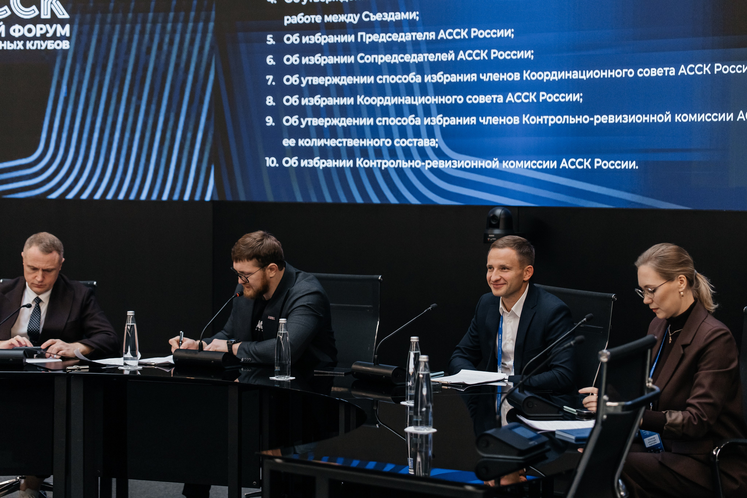 Репортажный и спортивный фотограф Аня Платонова