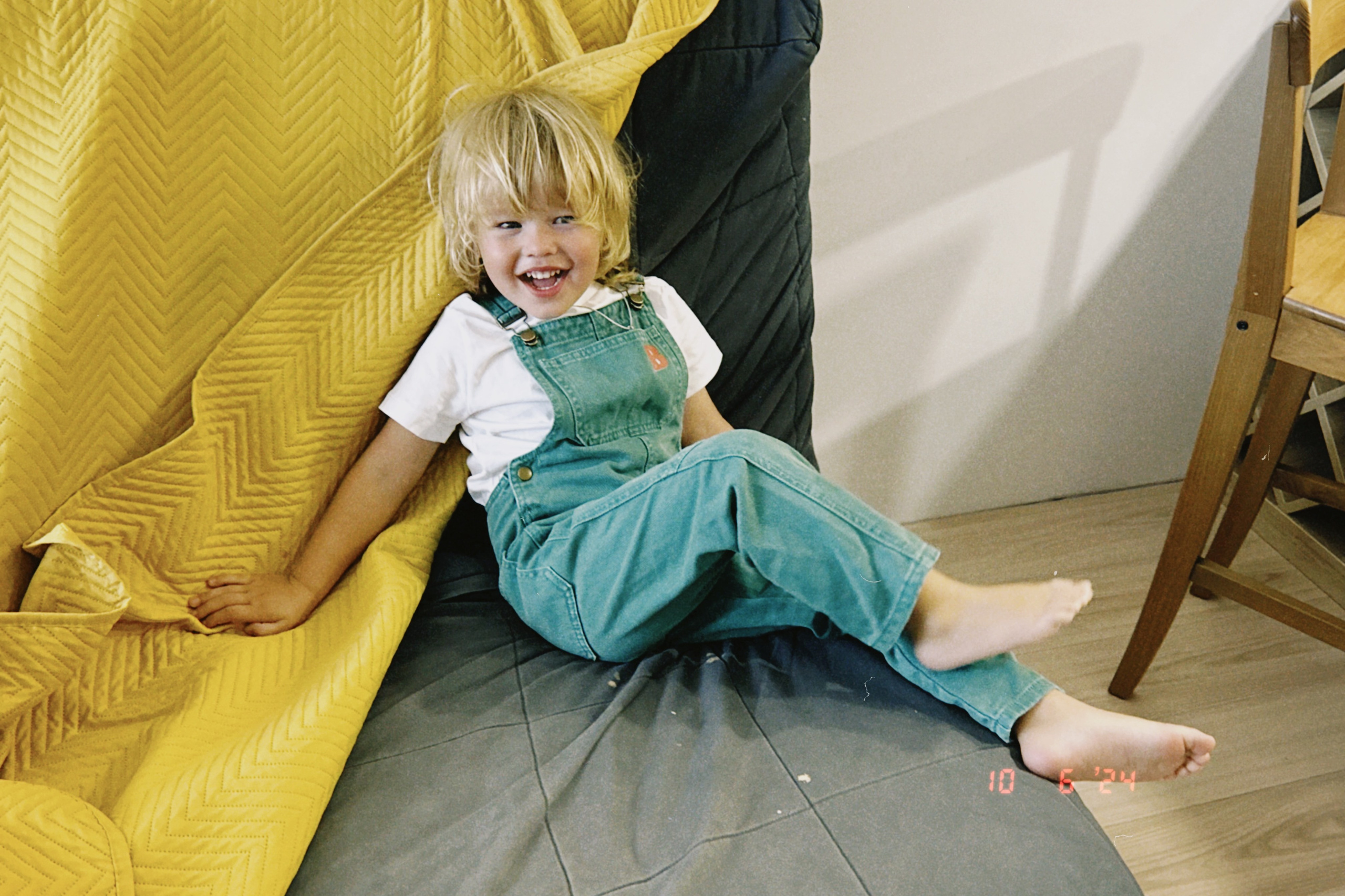 Домашняя репортажная фотоссесия. Портретный, свадебный, репортажный фотограф во Владивостоке Юлиана Джули Фокс