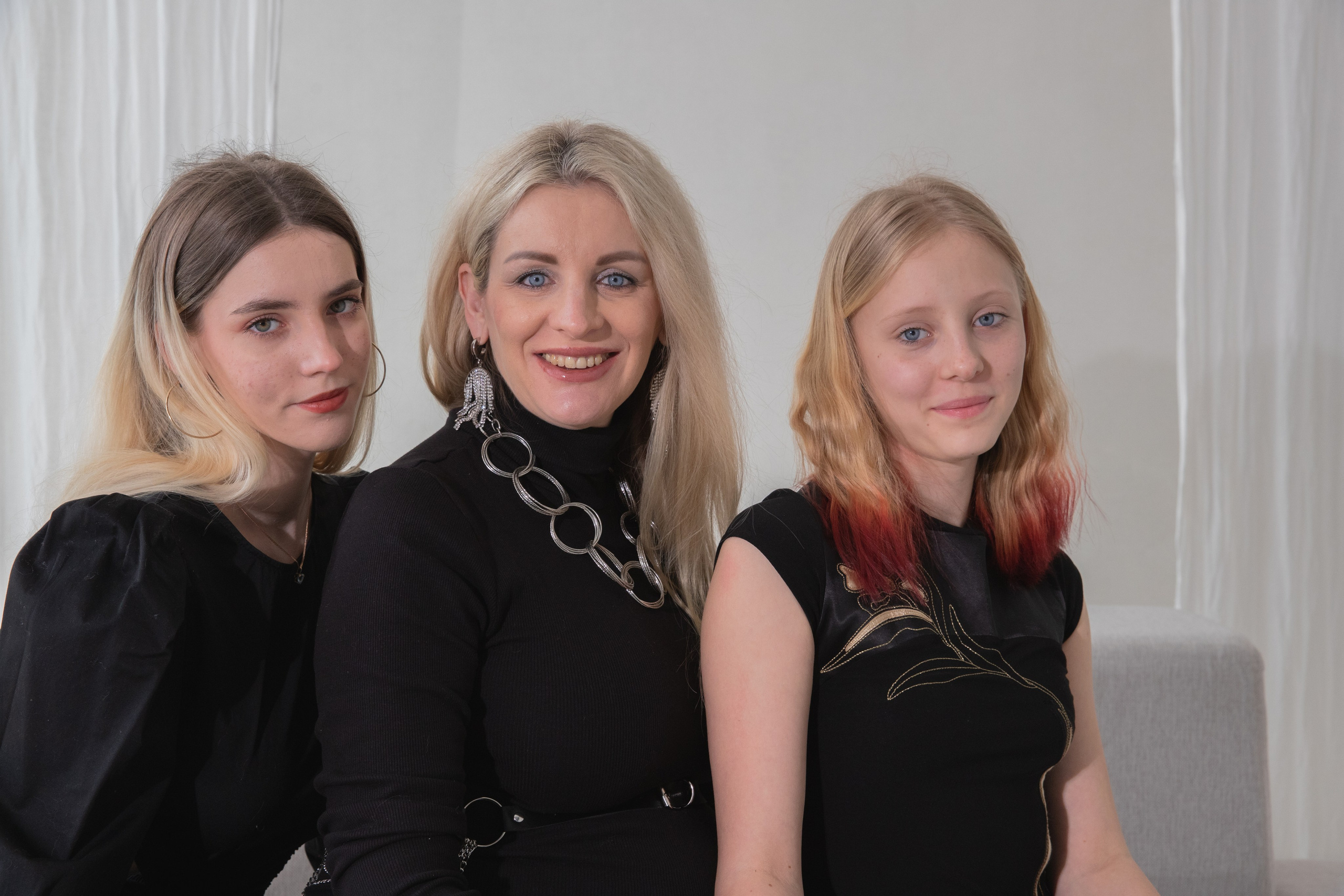 ФОТОСЕССИЯ МАМЫ С ДОЧКАМИ. Портретный фотограф в Краснодаре Надежда Елынко