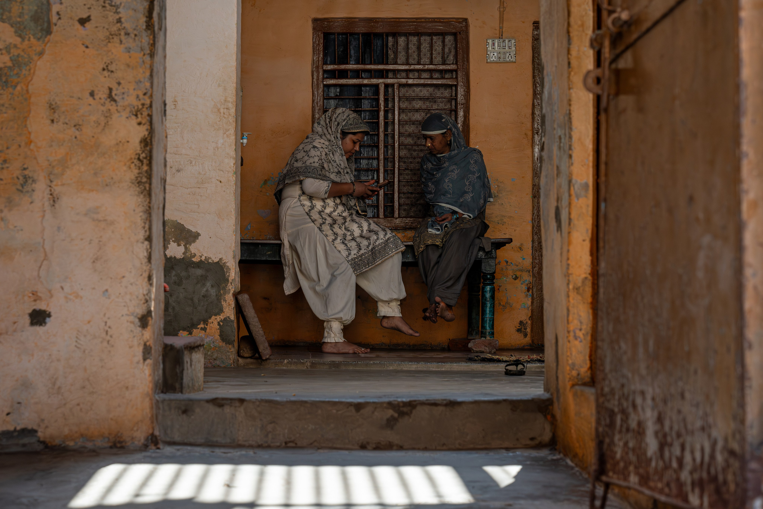 People of India, 2024-2025. Dimitri Bakhtadze photographer