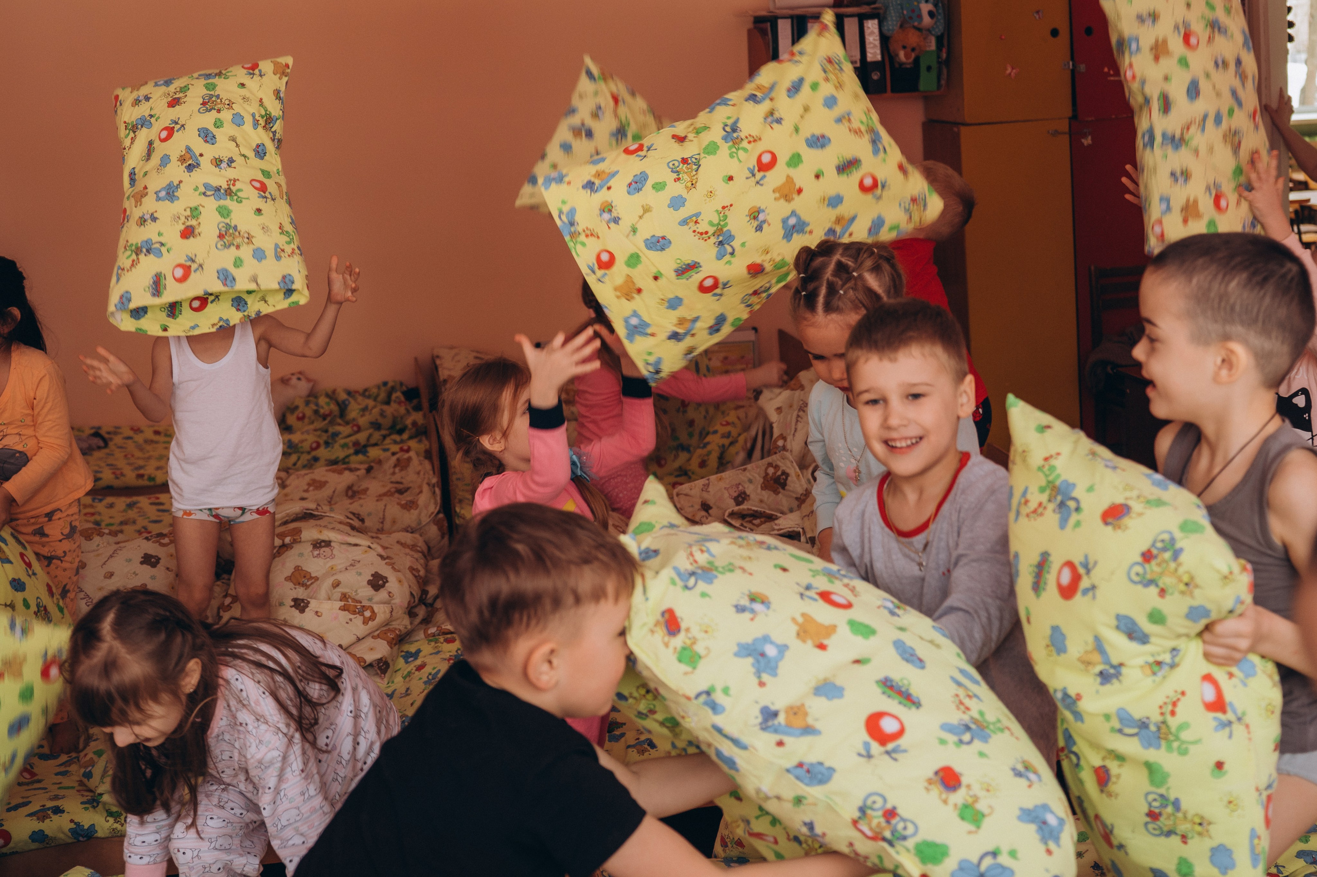 Репортаж в саду. Семейный фотограф • Домашние съемки в Нижнем Новгороде