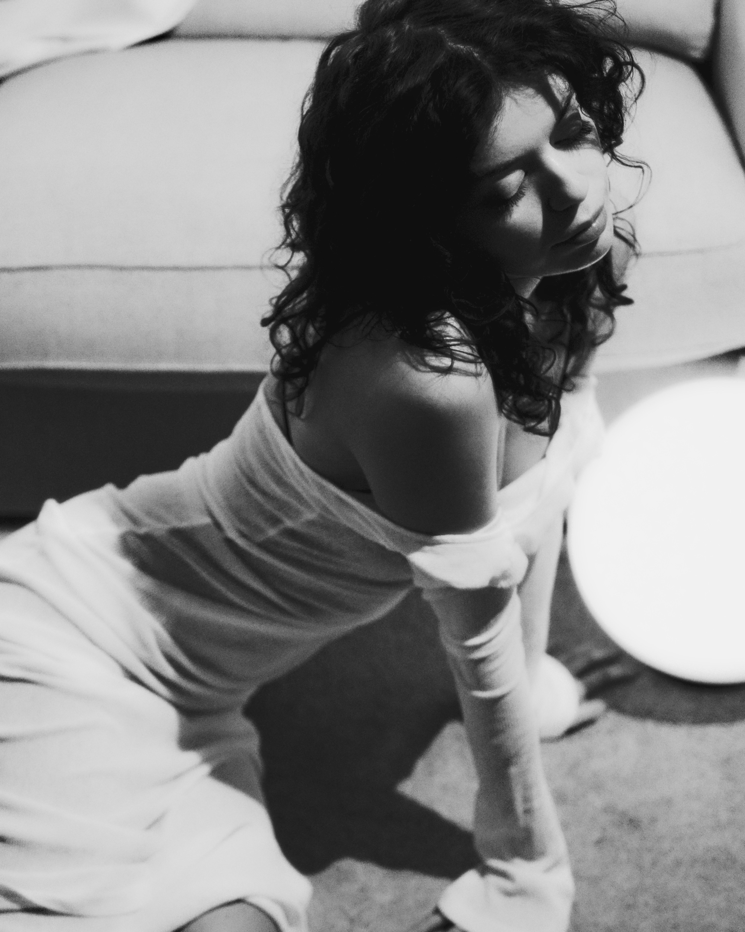 Фотосессия. Женский портрет. Черно-белая кино-эстетика