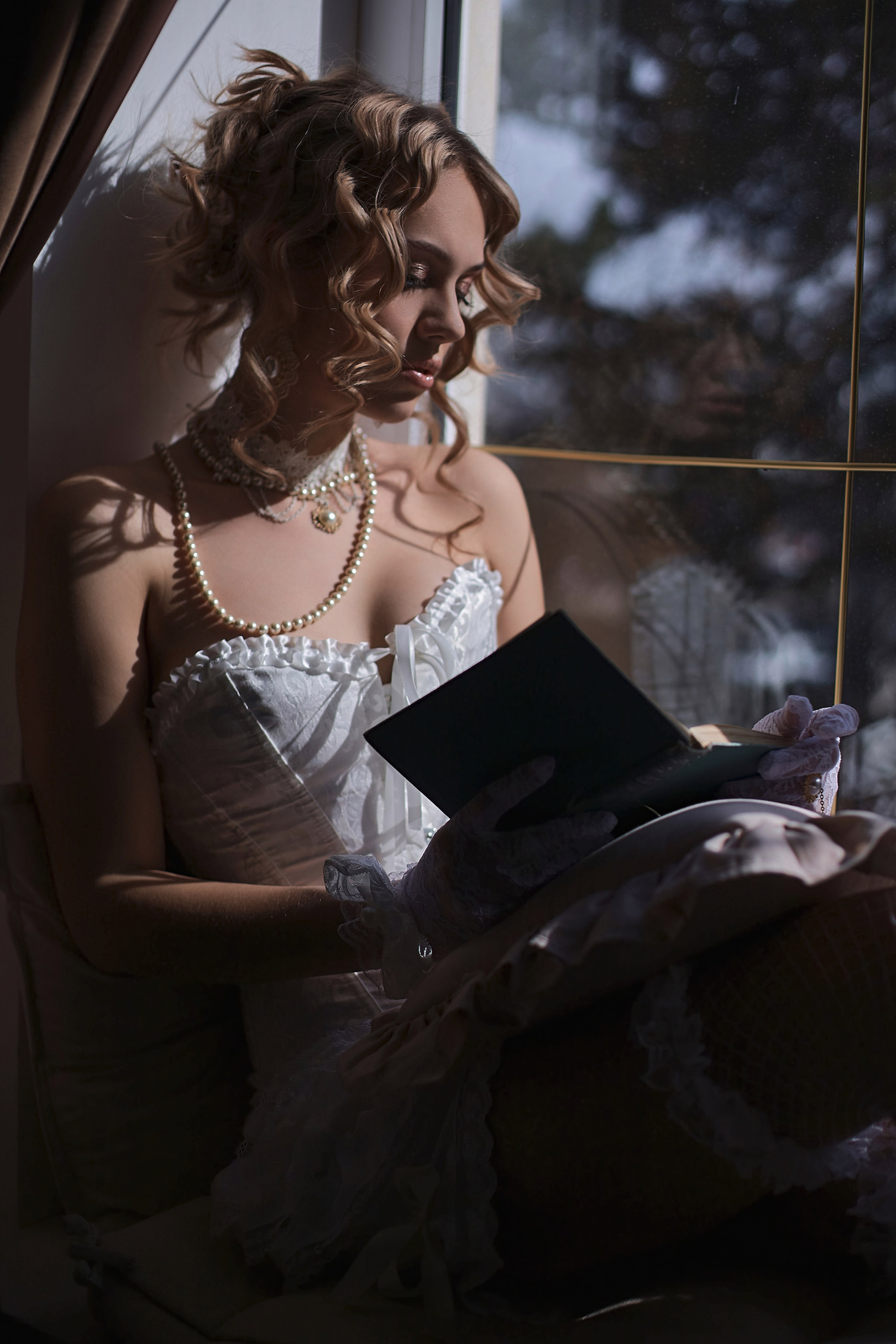 Винтажный образ девушки