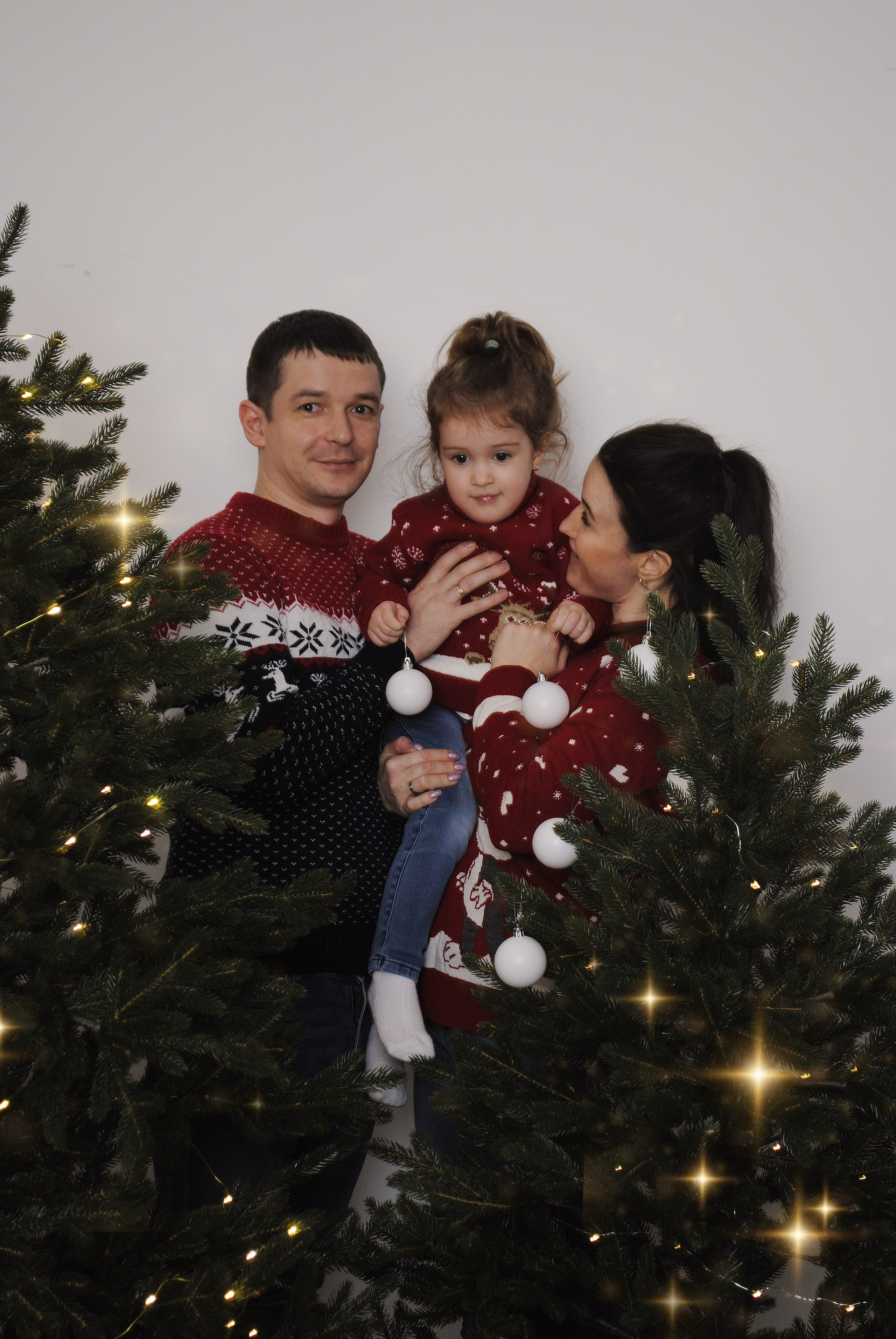 Ева и семья. Фотограф Мария Мусаелян