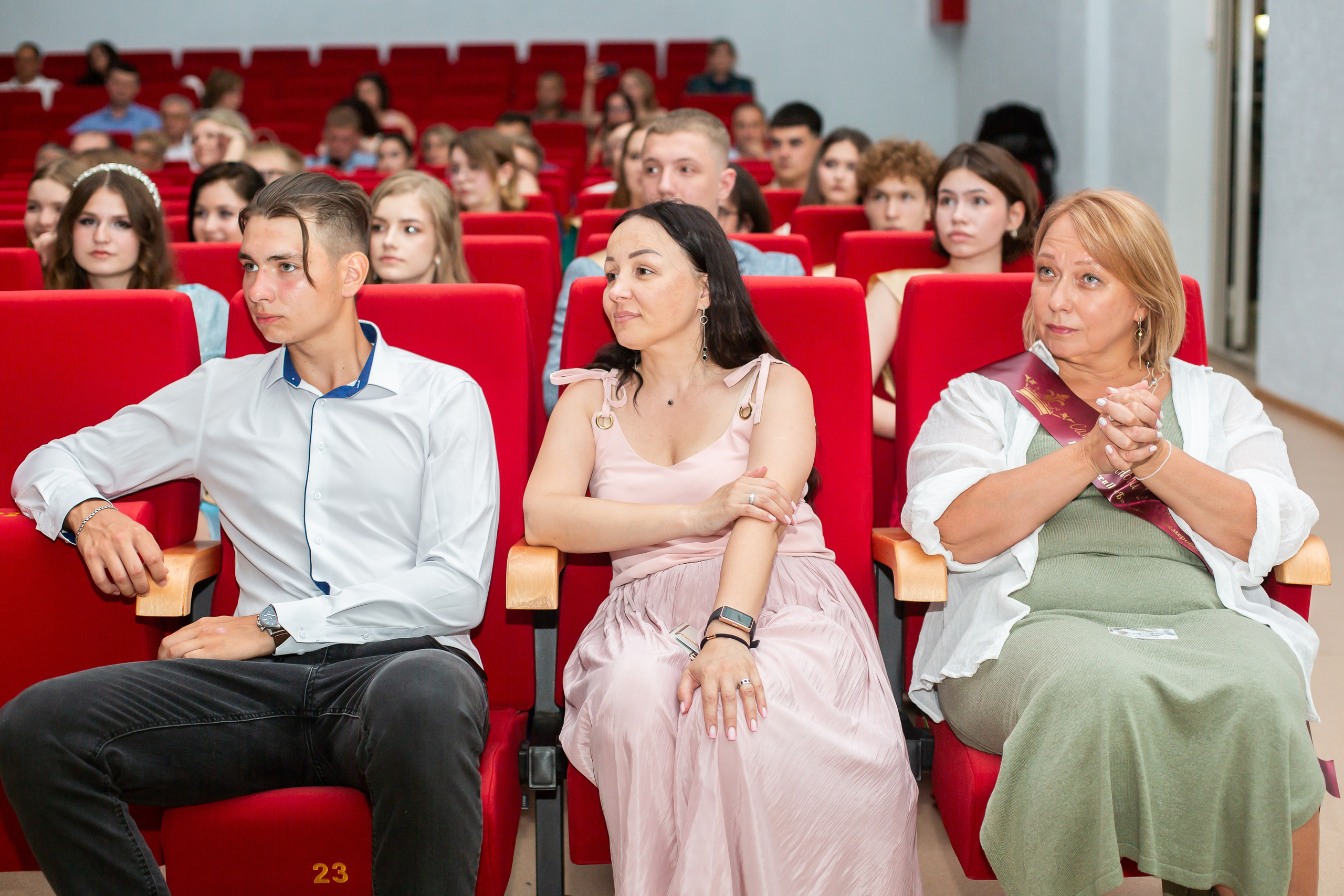 Выпускной бал (школа). Детский и Школьный фотограф Светлана Гулова