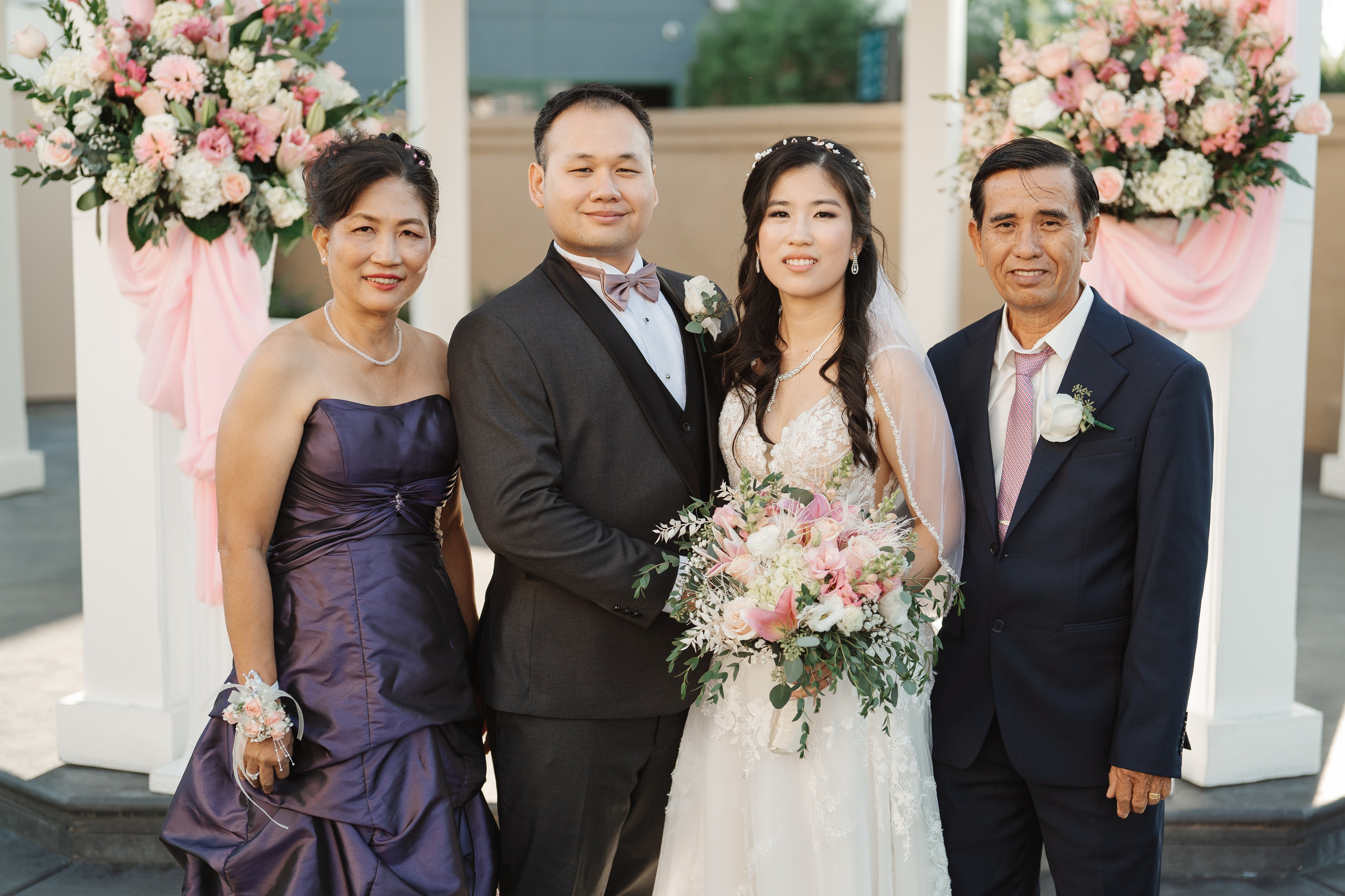 2025-08-16_AndreaChristopher. Ретушер Зенькевич Света