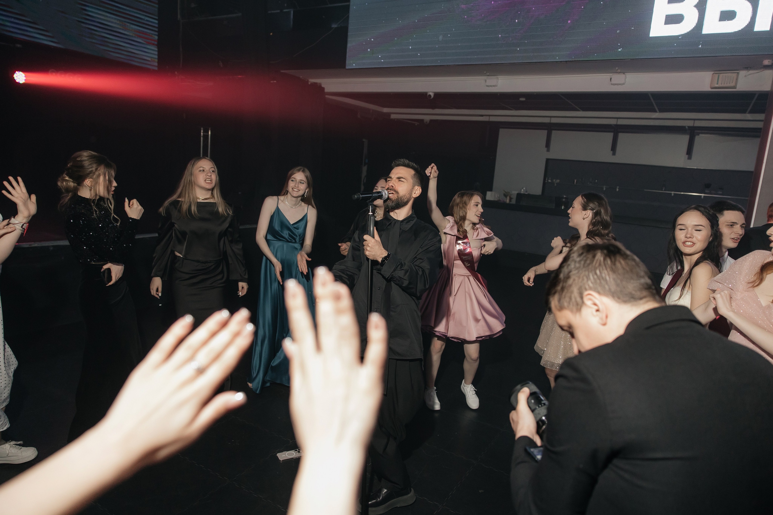 2025 Выпускной 91 школа. Свадебный и Репортажный фотограф Нижний Новгород Москва Ежов Иван