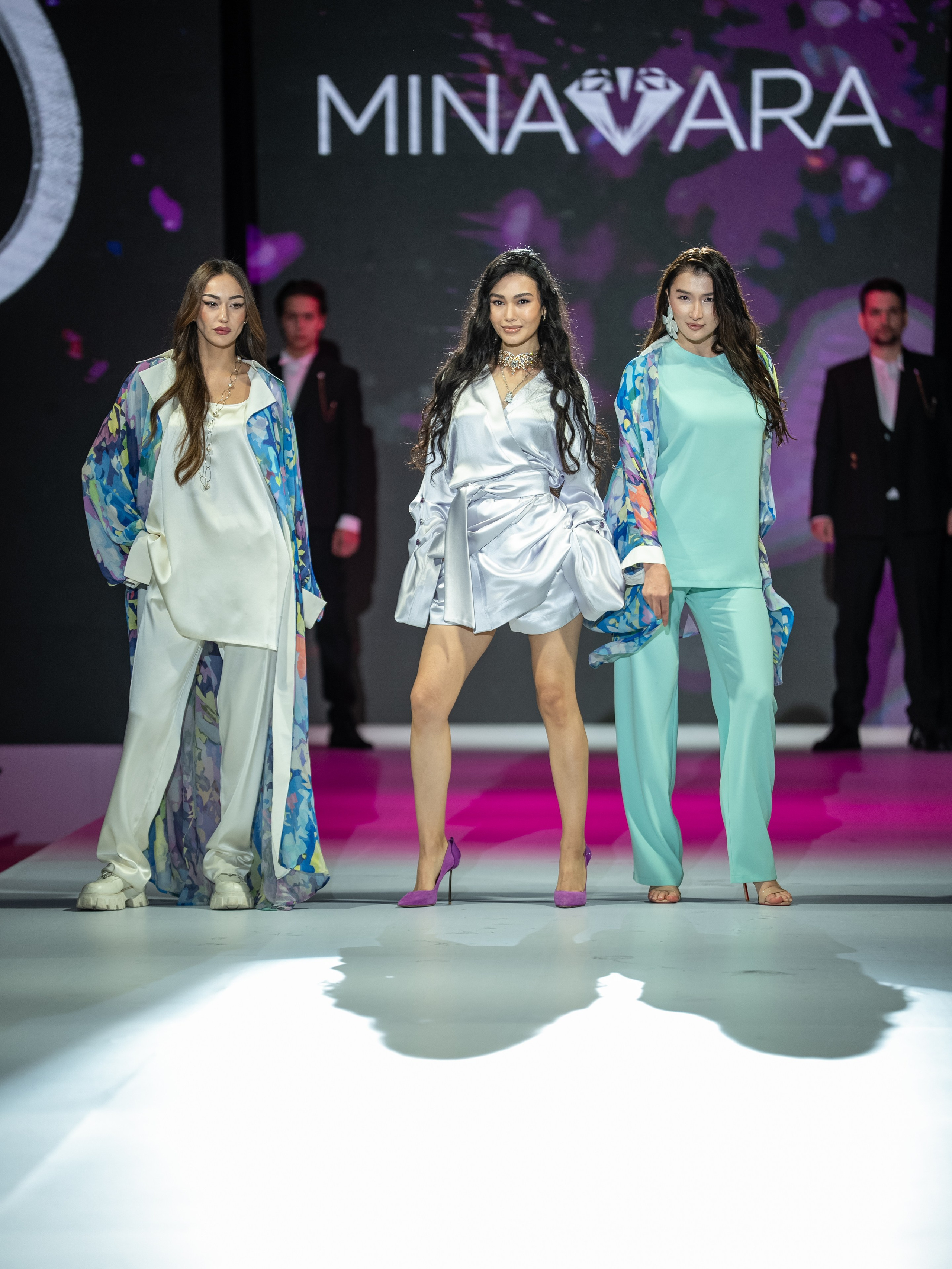 Eurasia Fashion Week Minavara. Сайт Алматинского НЮ АРТ, будуар и фэшн фотографа Дениса Карпенко