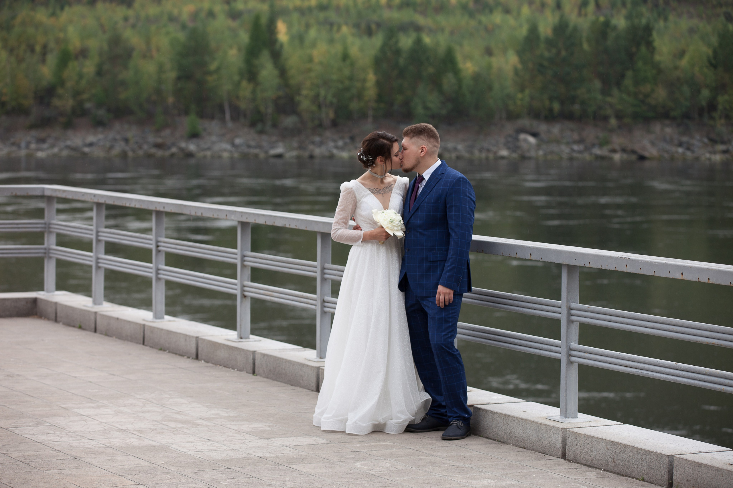Свадебная фотосессия в Саяногорске. Портреты с душой: Иван Зиновьев -Фотограф в Саяногорске
