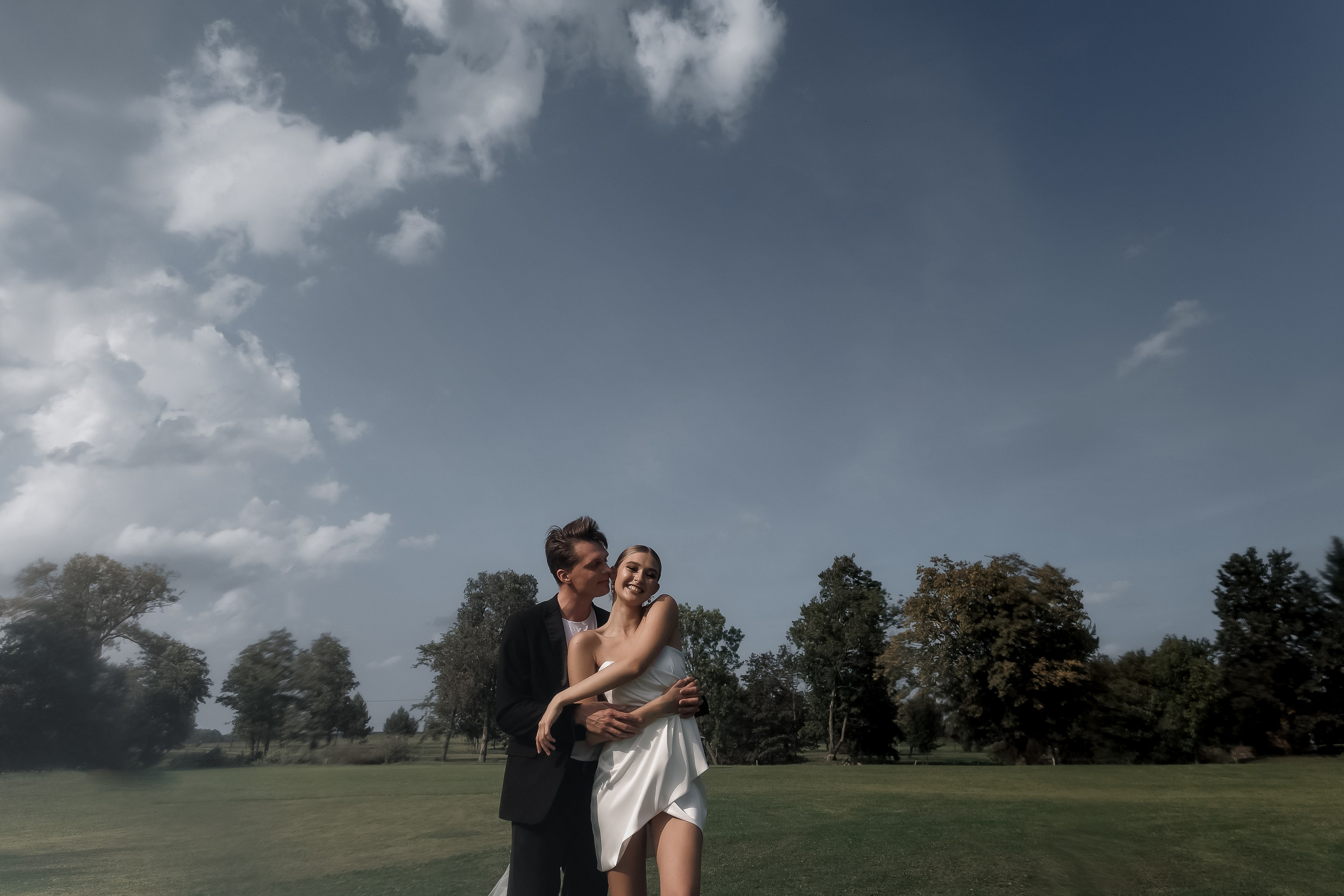 Свадьба на гольф-поле. Свадебный фотограф Татьяна Аберле свадебный видеограф Роман Аберле Калининград