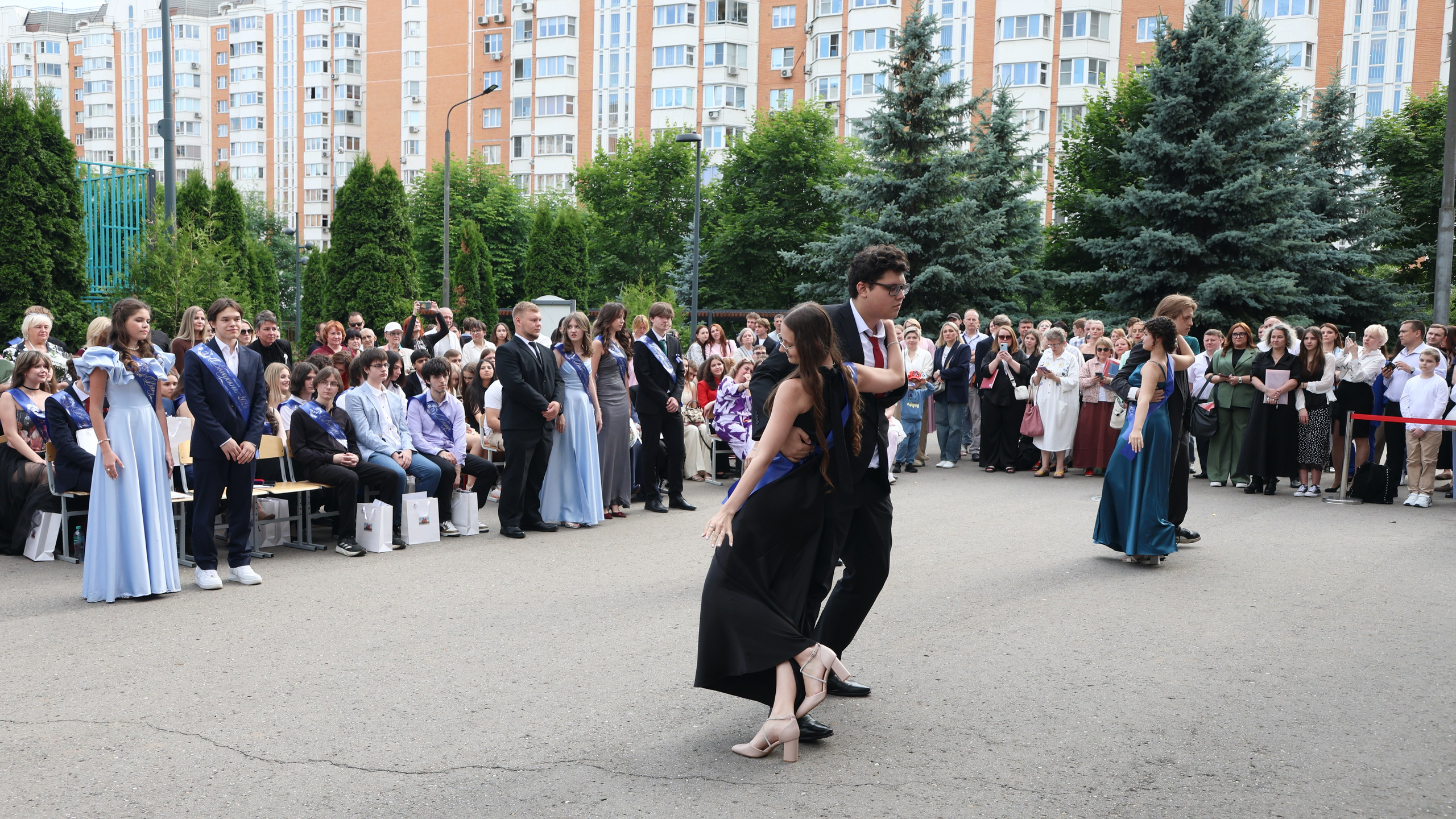 26/06/26. Школьные выпускные альбомы в Москве Марина Николаева