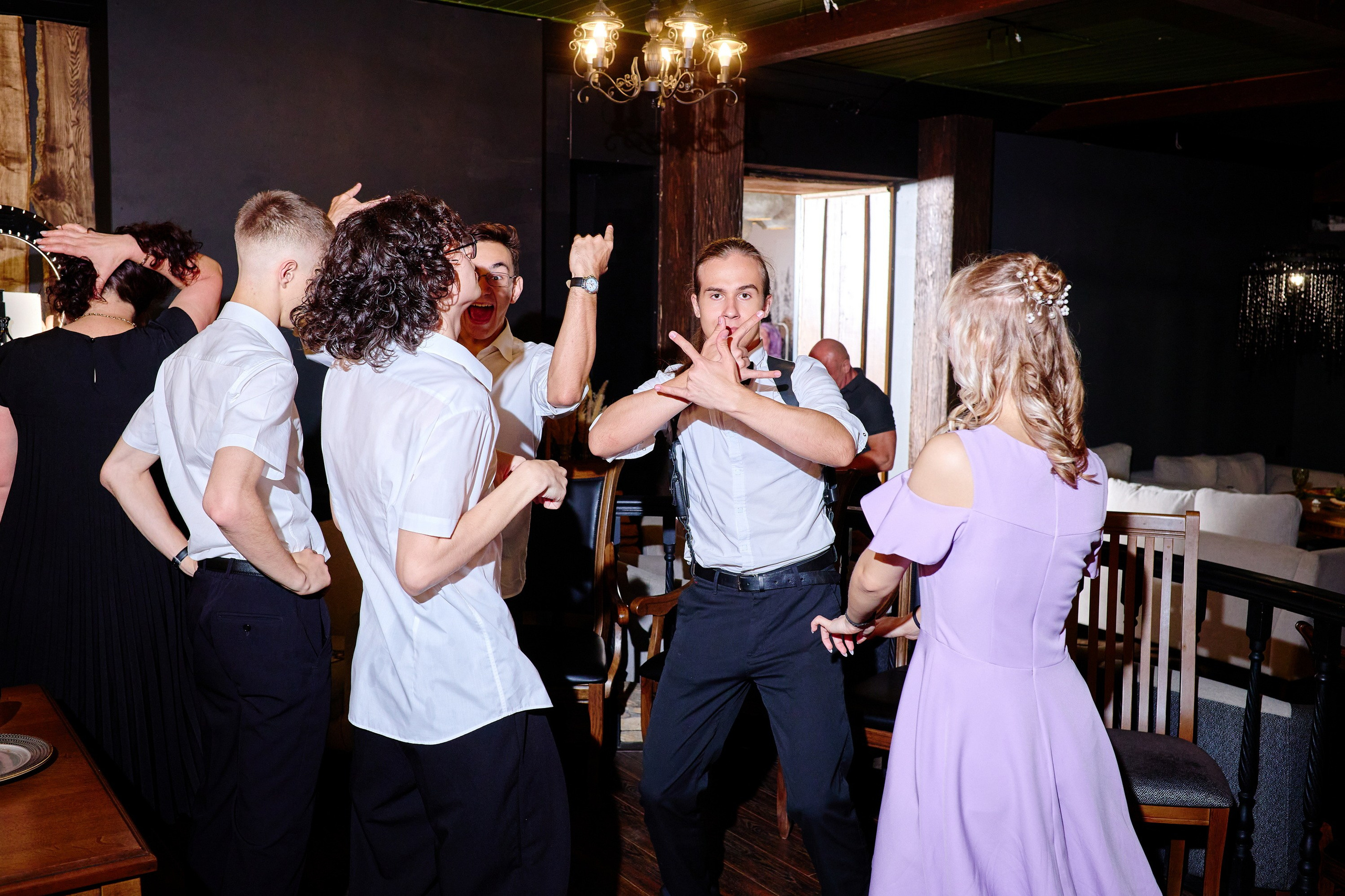 Выпускной 35 Сош. Фотограф Выпускные альбомы Таганрог Сергей Коробченко