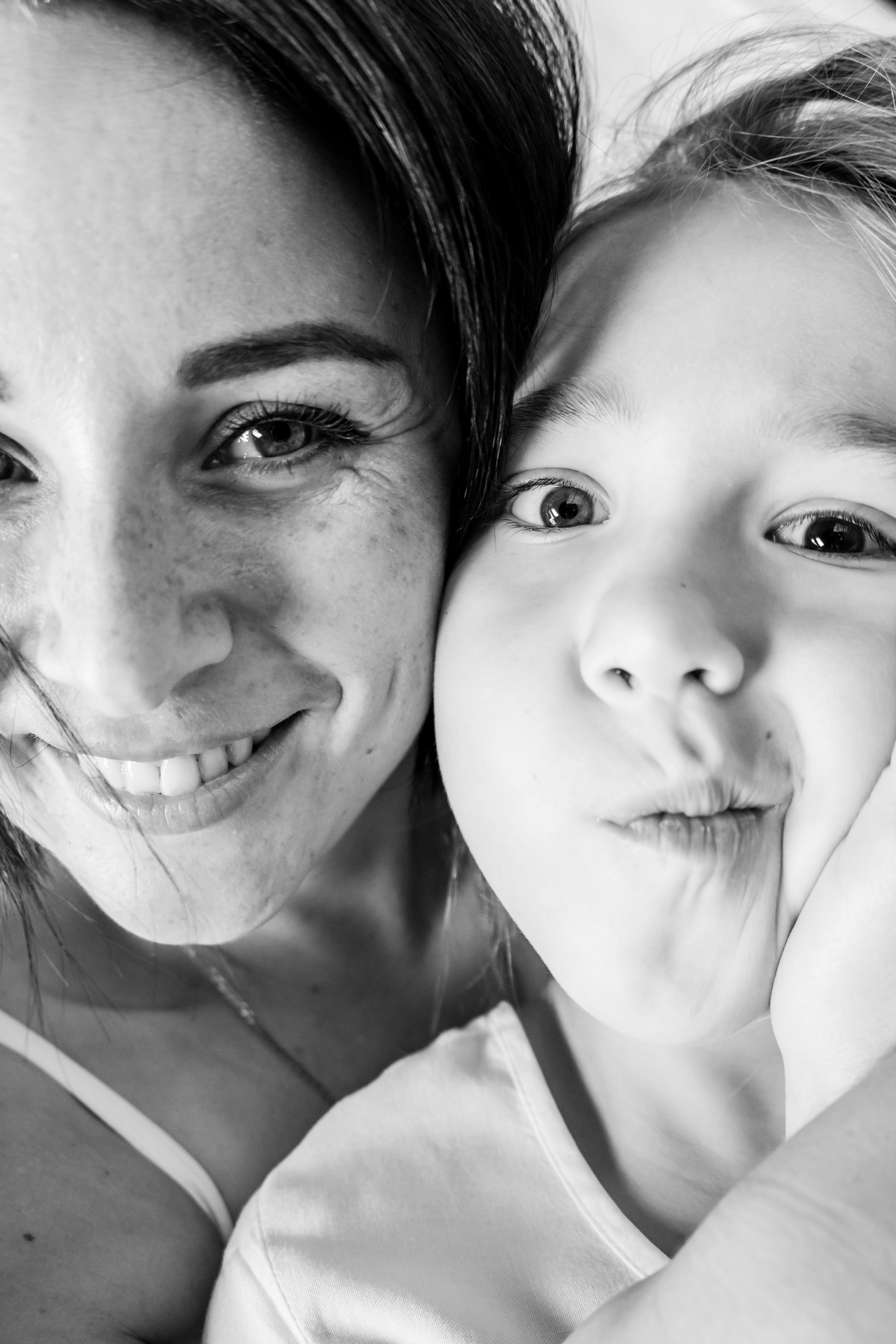 Мама и дочь. Самойленко Надежда фотограф