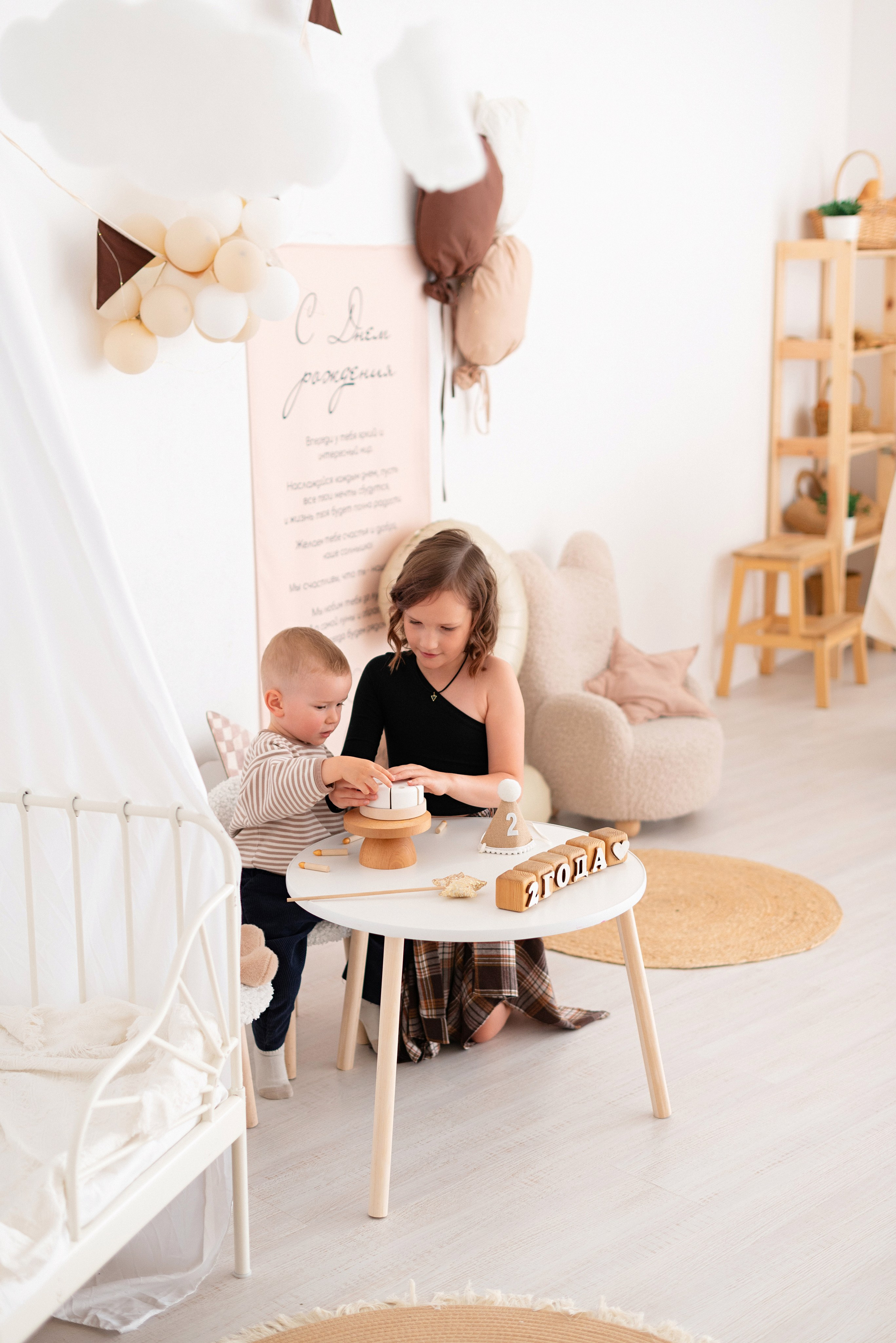 Эмирчику 2 годика. Детский и семейный фотограф в Сургуте и Нефтеюганске Анна Старцева