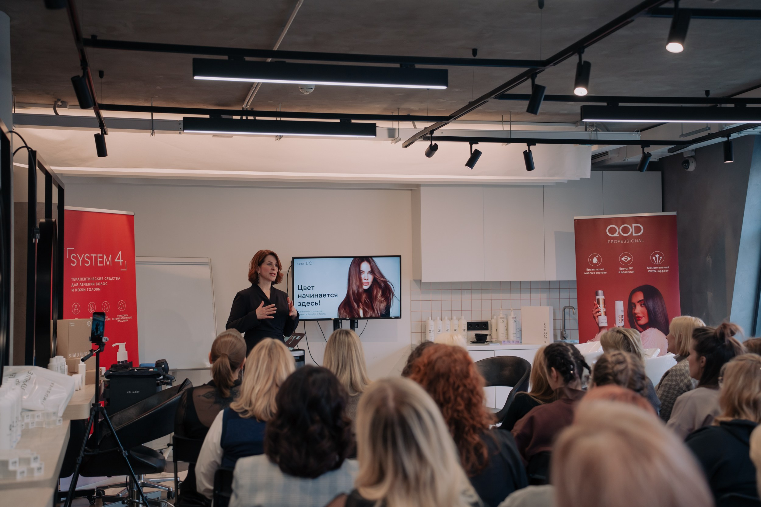 Мастер класс по стрижкам от Олега Курникова. Портретный и репортажный фотограф в Санкт-Петербурге Максим Пашков