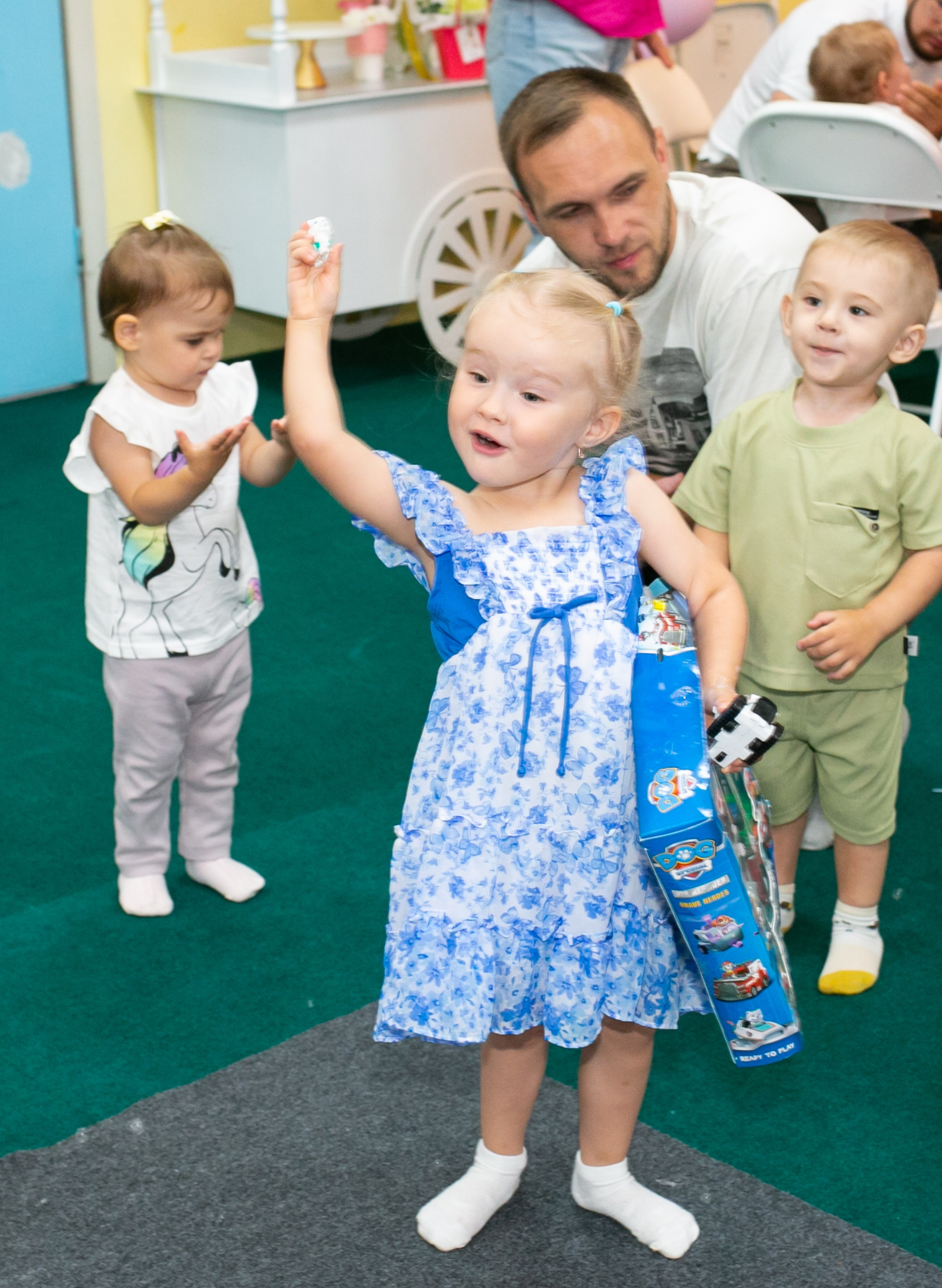 Белый кролик. Скай. Фотограф новорожденных и семейный фотограф НСО г. Бердск Марина Львова