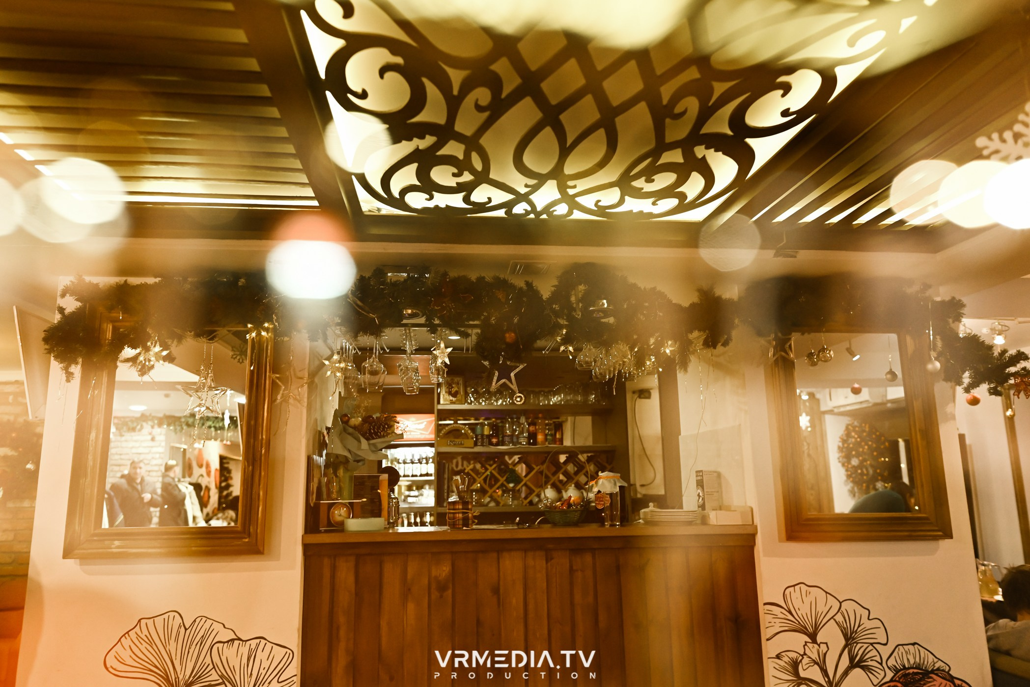 Новогодний вечер в кафе «кАмпот»